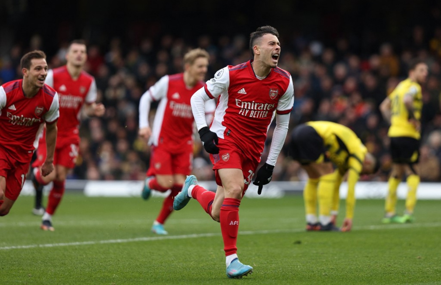 މާޓިނެލީ އާސެނަލްގެ ތިންވަނަ ލަނޑު ޖެހުމަށް ފަހު އުފާފާޅުކުރަނީ.-- ފޮޓޯ: އޭއެފްޕީ