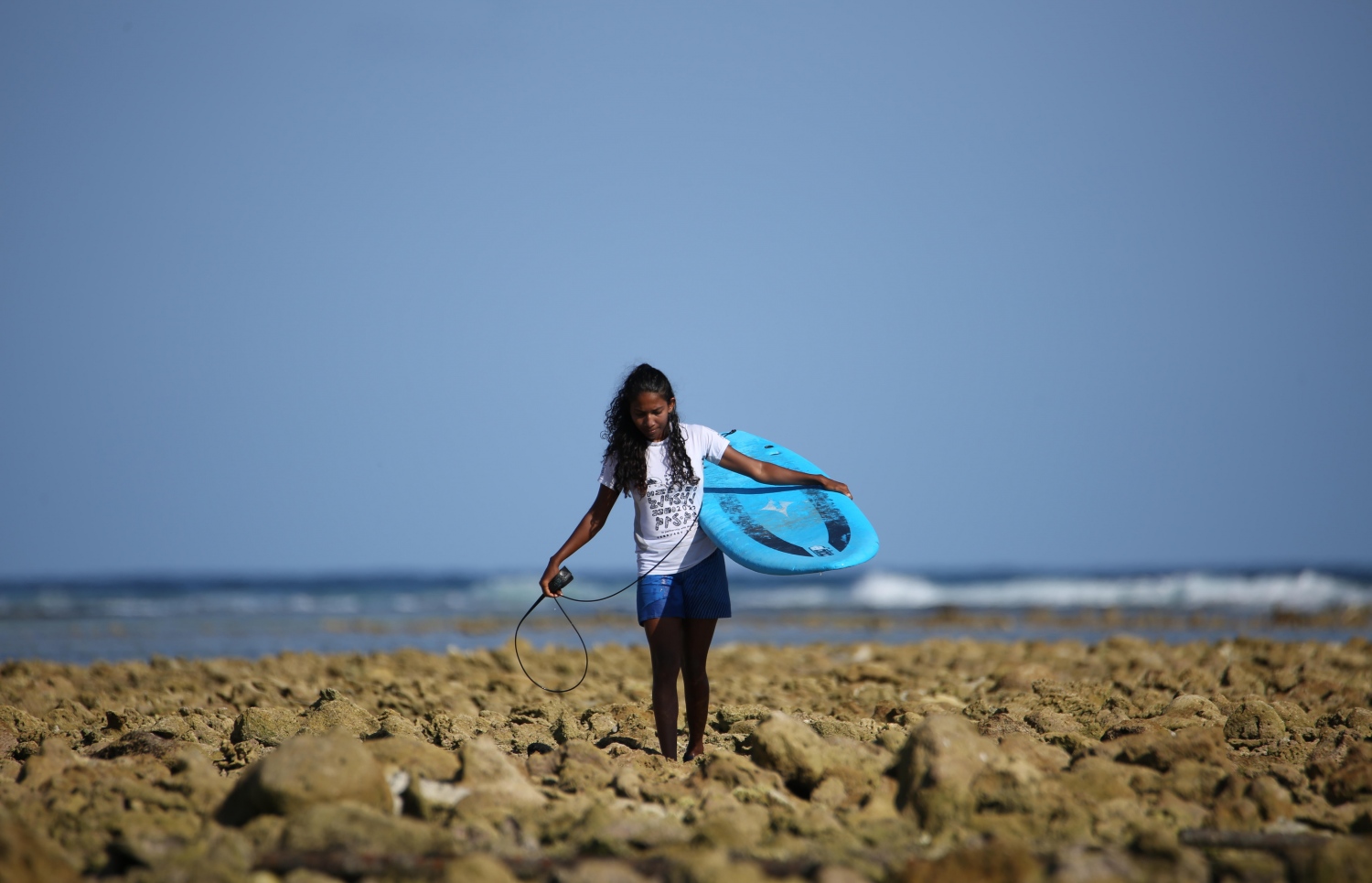 ރިޝްތާ: އޭނާ ރާޅާ އަޅަން ފެށީ ބައްޕަގެ ފަހަތުން.