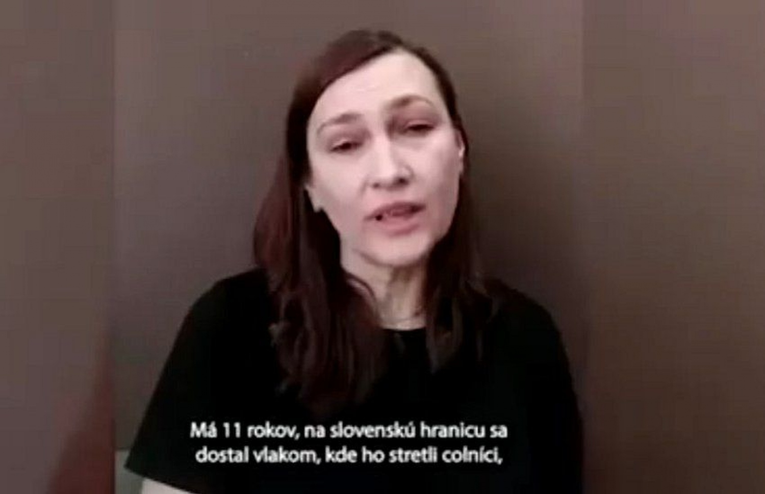 ހަސަންގެ މަންމަ ސޯޝަލް މީޑިއާގައި ވާހަކަ ދައްކަނީ. --ފޮޓޯ: ޖޫލިއާ