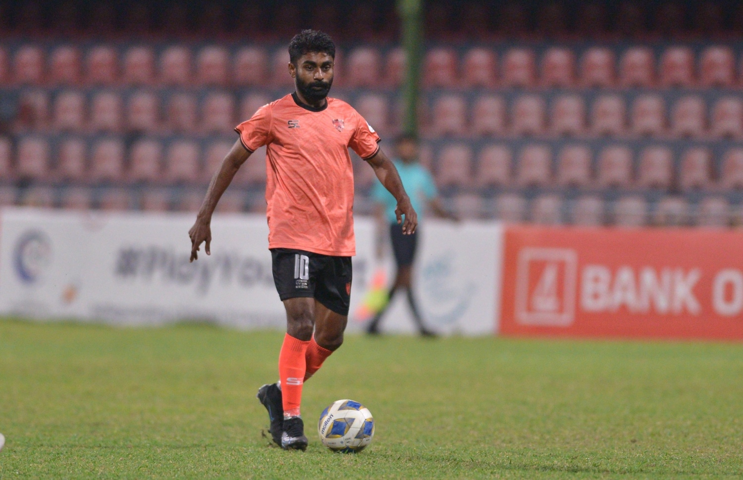 އީގަލްސްގެ އަހްމަދު ރިޒުވާން ރިޒޭ: އީގަލްސް ހަމަލާތަކުގައި އޭނާ ވަނީ މުހިންމު ދައުރެއް އަދާކޮށްފަ --- ފޮޓޯ: އެފްއޭއެމް