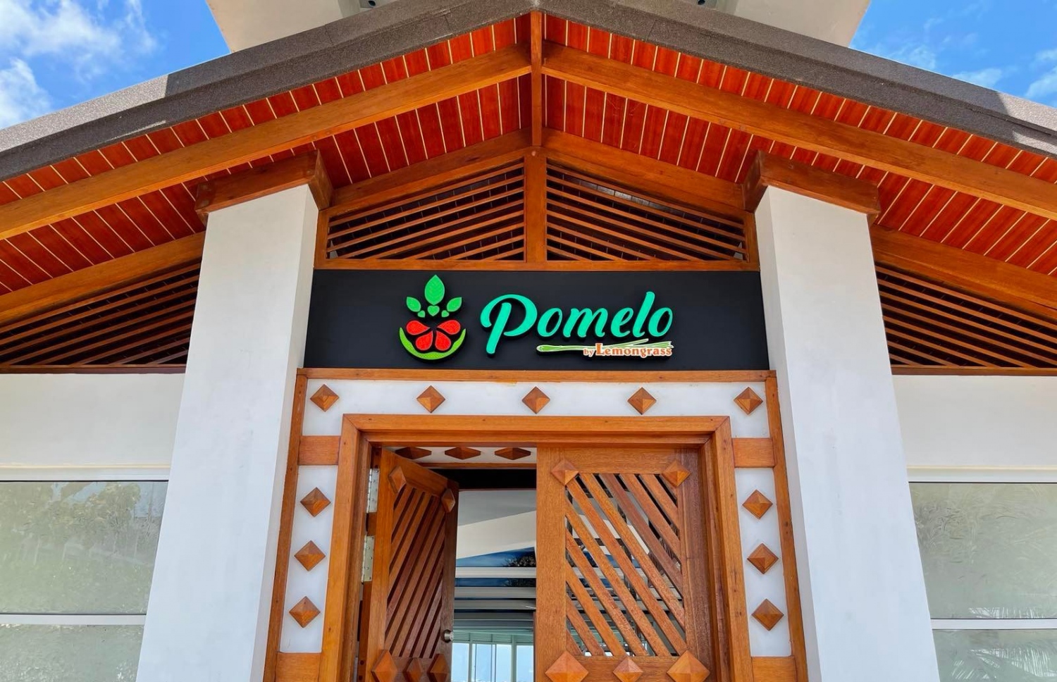 "ޕޮމެލޯ" ރެސްޓޯރެންޓް އަންނަ ހުކުރު ދުވަހު ހުޅުވަނީ. އެތަނުން އެންމެ ޒަމާނީ ކެޔުންތައް ލިބޭނެ--ފޮޓޯ: ފަޔާޒް މޫސާ/މިހާރު