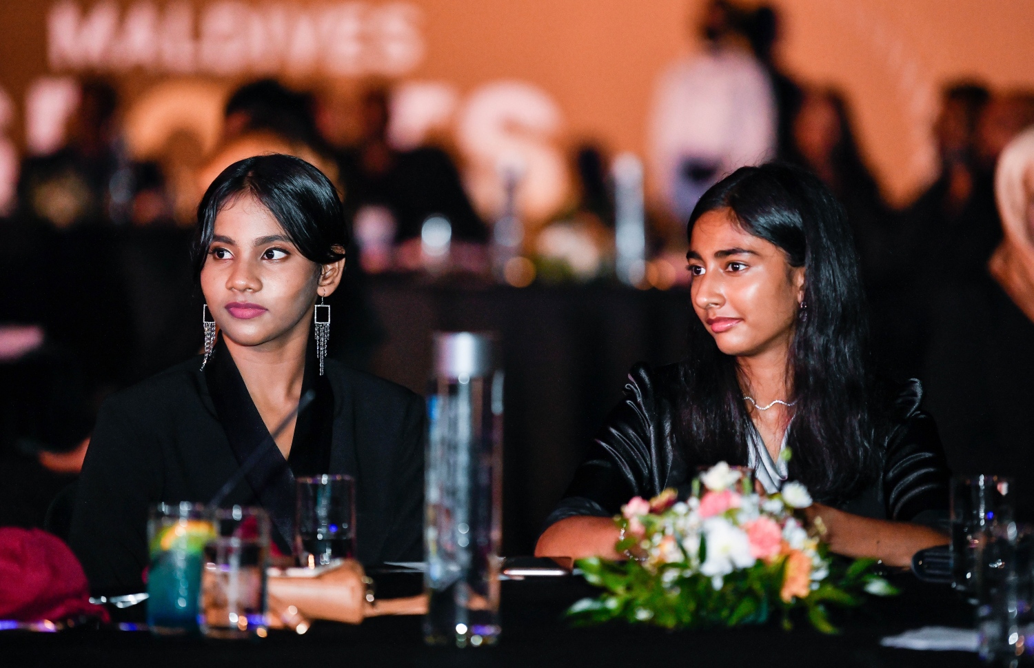 ރަފާ (ކ) އާއި ދީމާ: ރާއްޖެ އަށް ގިނަ މެޑަލްތަކެއް ހޯދައިދިން.