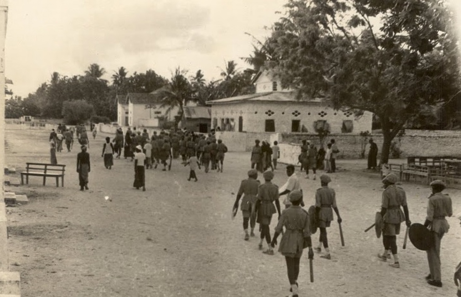 ގދ. ތިނަދޫގެ މަންޒަރެއް: އިންތިގާލީ އިންސާފުގެ އޮފީހަށް މި މައްސަލަ ހުށަހެޅީ ތިނަދޫ ކައުންސިލުން.