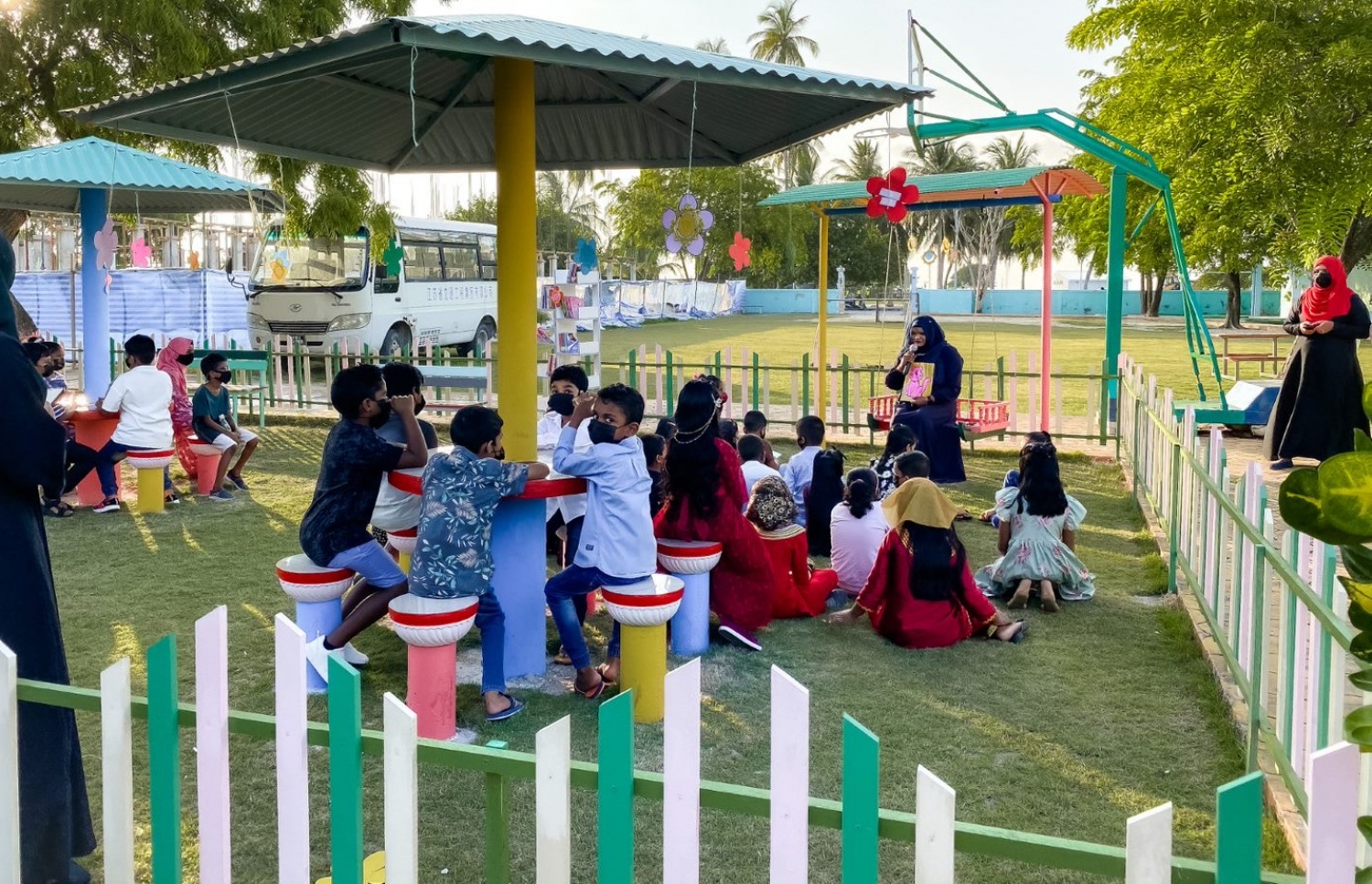 ބީއެމްއެލުން ފޮނަދޫގައި ހުޅުވި ރީޑިން ޕާކު--