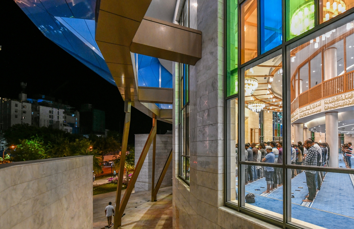 ފުރަތަމަ ތަރާވީހު ނަމާދު