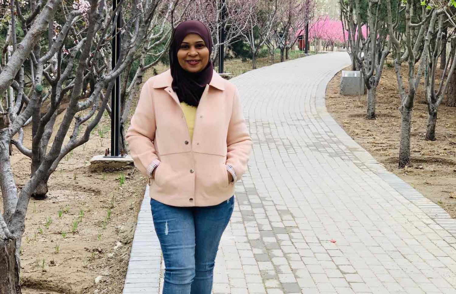 ޝިޒޫ: އޭނާގެ ކޭކުތަަކަށް ބޮޑު ބެއިޖިންގައި ޑިމާންޑު ބޮޑު.