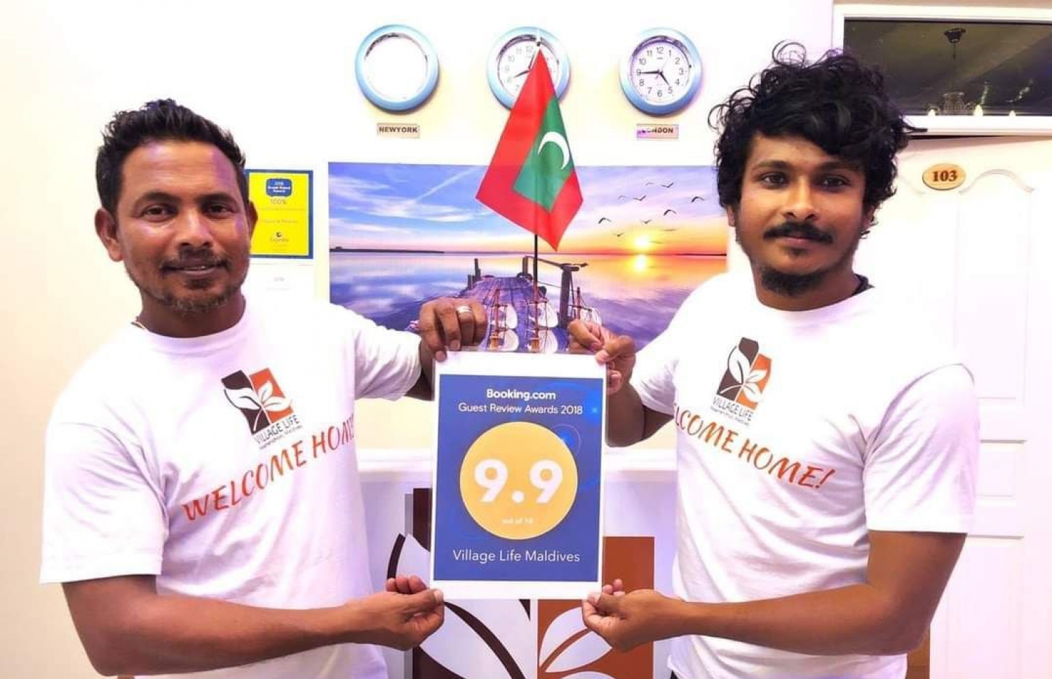 ވިލެޖް ލައިފް މޯލްޑިވްސްގެ އެމްޑީ އަނިލް (ކ) އާއި ނާޒިމް