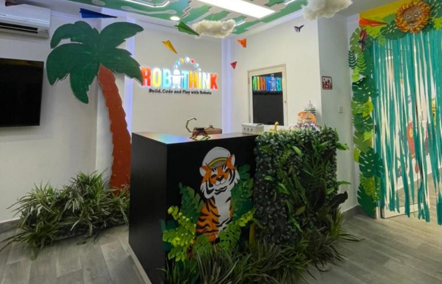 ސަފާރީ ތިީމަށް ރޮބޯތިންކްގެ ސްޓޫޑިއޯ ތައްޔާރުކޮށްފައި-- ފޮޓޯ: ނެކްސްޖެން