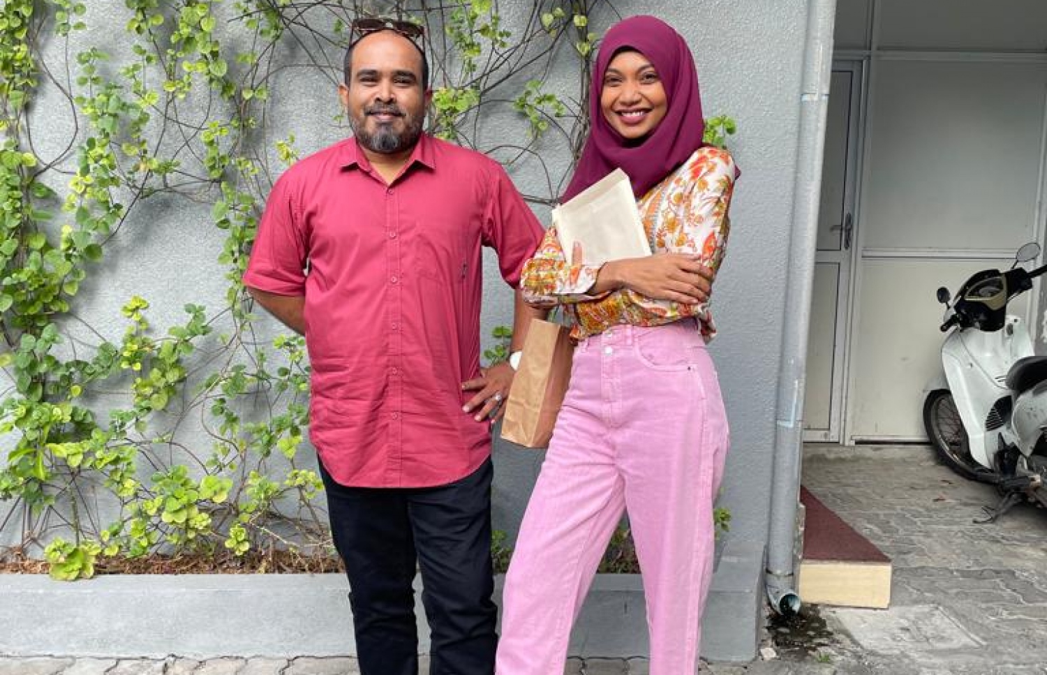 މި ރޯދަ މަހު، ޓީވީއެމުން ގެނެސްދޭ، "މިވަގުތު" ޕްރޮގްރާމްގެ އަނެއް ހޮސްޓް ރިލްވާނާ އެކު ކުޑޫ.