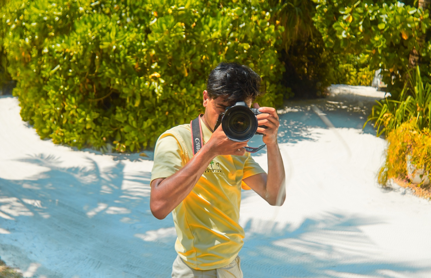 އަކްޝަމް: ކުޑަދުވަސްކޮޅެއްގެ ތެރޭގައި ލިބުނު ކާމިޔާބީތައް ގިނަ ކަމަށް އޭނާ ގަބޫލުކުރޭ.