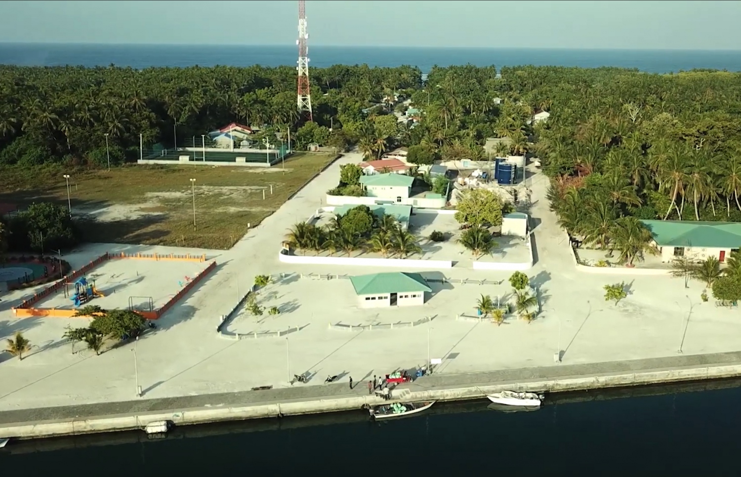 ކޮނޑޭ، މަތިން ފެންނަ ގޮތް.