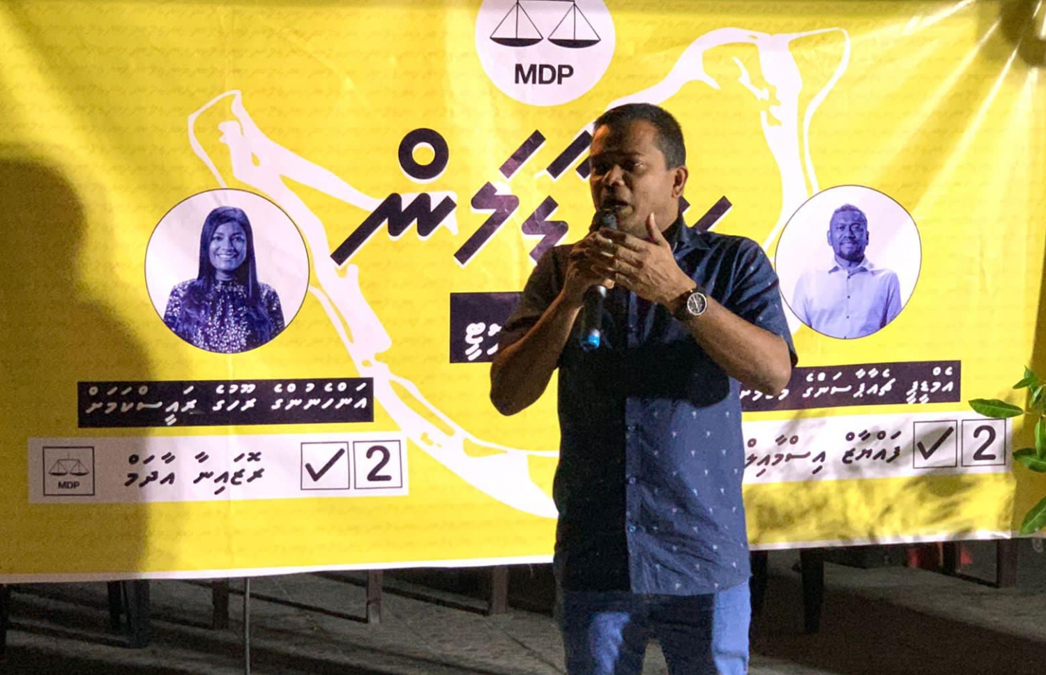 އައްޑޫގައި ބޭއްވި ތަރާވީހުގައި ނިޒާރު ވާހަކަ ދައްކަވަނީ: އޭނާ ވަނީ އިންތިގެ ޓީމުން 2023 އާ ދުރަށް މަސައްކަތް ކުރާ ކަމުގެ ތުހުމަތު ކުރައްވާފައި.