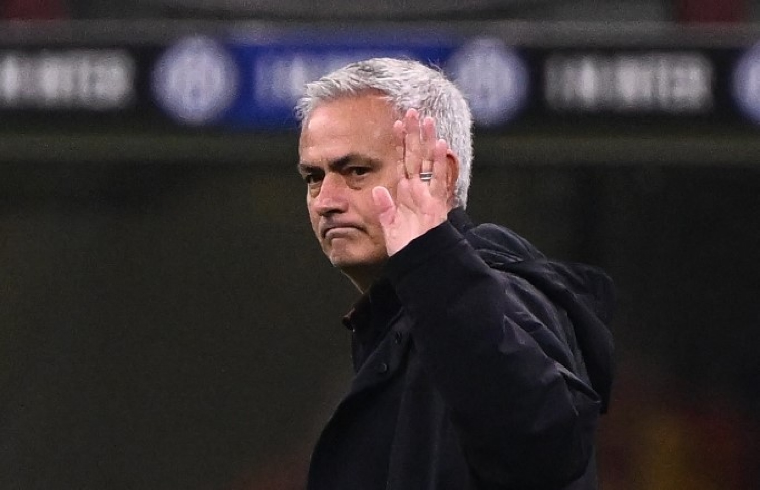 ހޯސޭ މޮރީނިއޯ މިރޭގެ މެޗުގައި.-- ފޮޓޯ: އޭއެފްޕީ