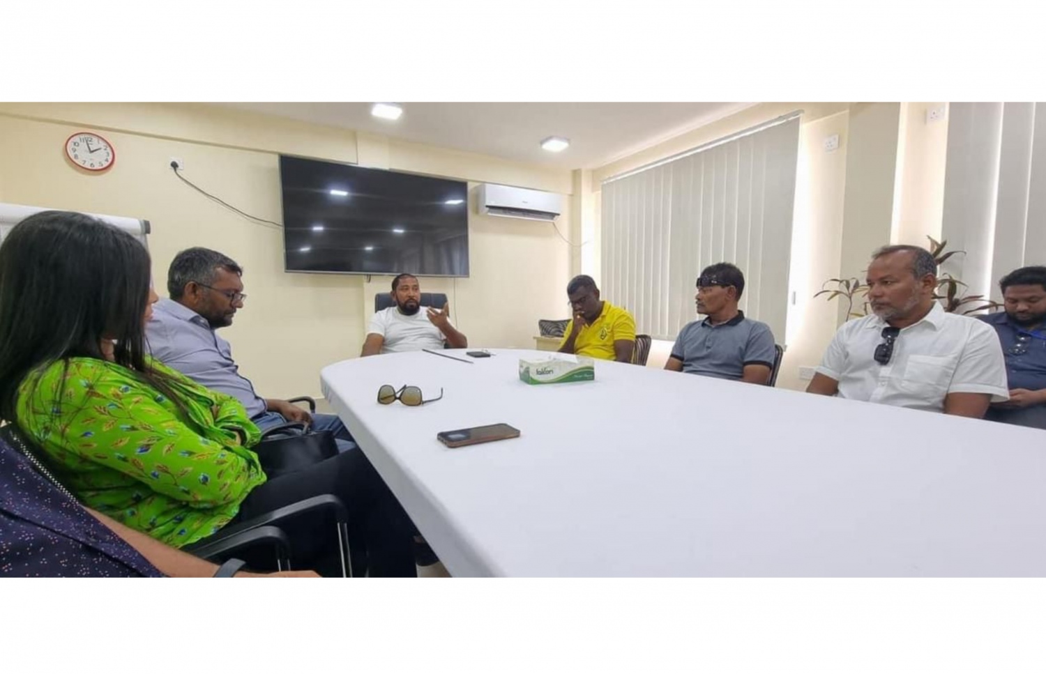 ފައްޔާޒު، ކެމްޕެއިނަށް މާމިގިއްޔަށް އިއްޔެ ވަޑައިގަތުމުން އޭނާއާ، ގާސިމް ބައްދަލުކުރައްވަނީ: މިއީ ކެމްޕެއިނަށް ނުފޫޒު ފޯރުވުން ކަމަށް ޖޭޕީން ގަބޫލެއް ނުކުރޭ.