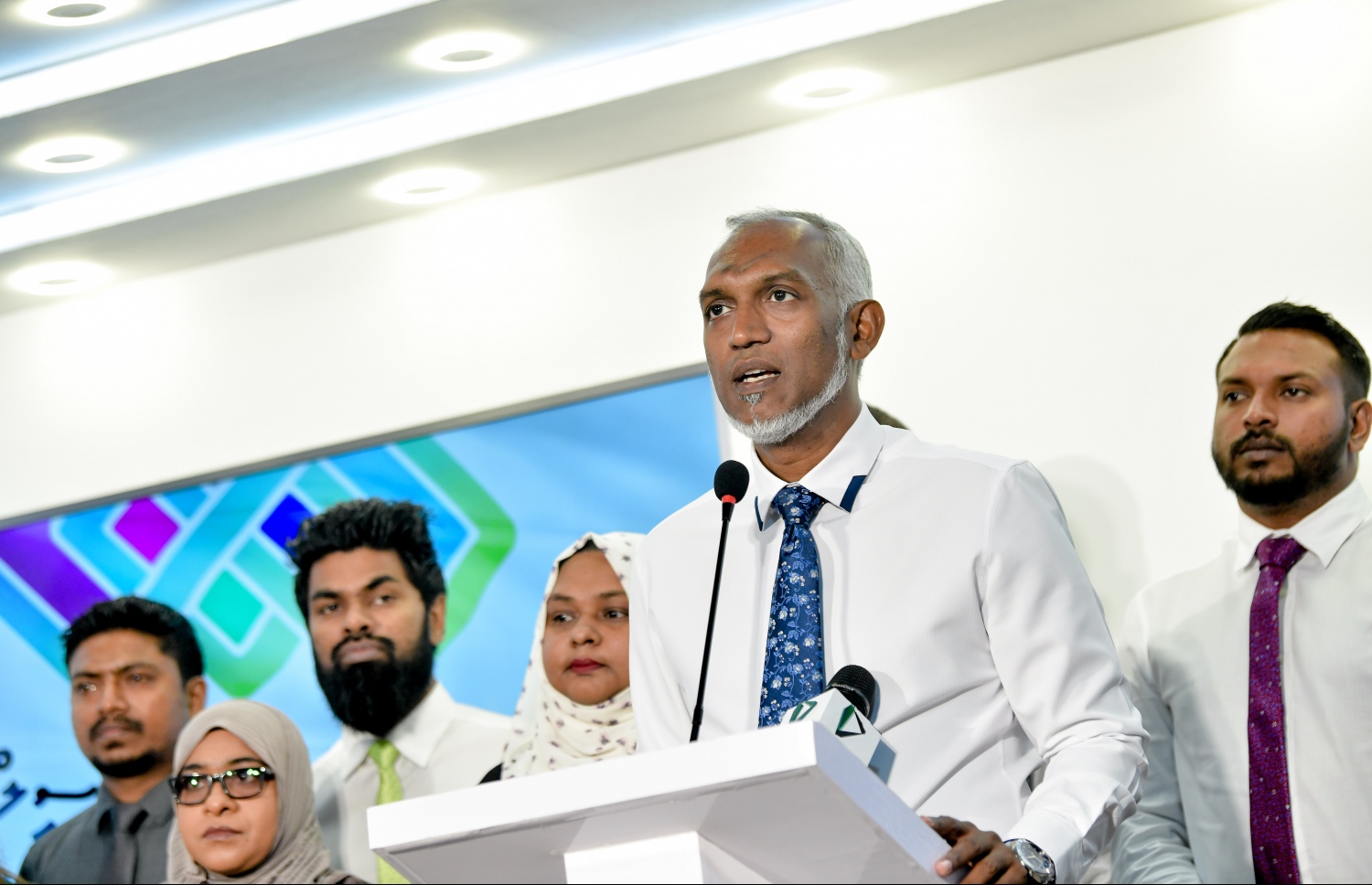 ސިޓީ ކައުންސިލްގައި މިއަދު ބޭއްވި ނިއުސް ކޮންފަރެންސްގައި މޭޔަރު ޑރ. މުއިއްޒު ވާހަކަދައްކަވަނީ.-- ފޮޓޯ: ނިޝާން އަލީ/ މިހާރު