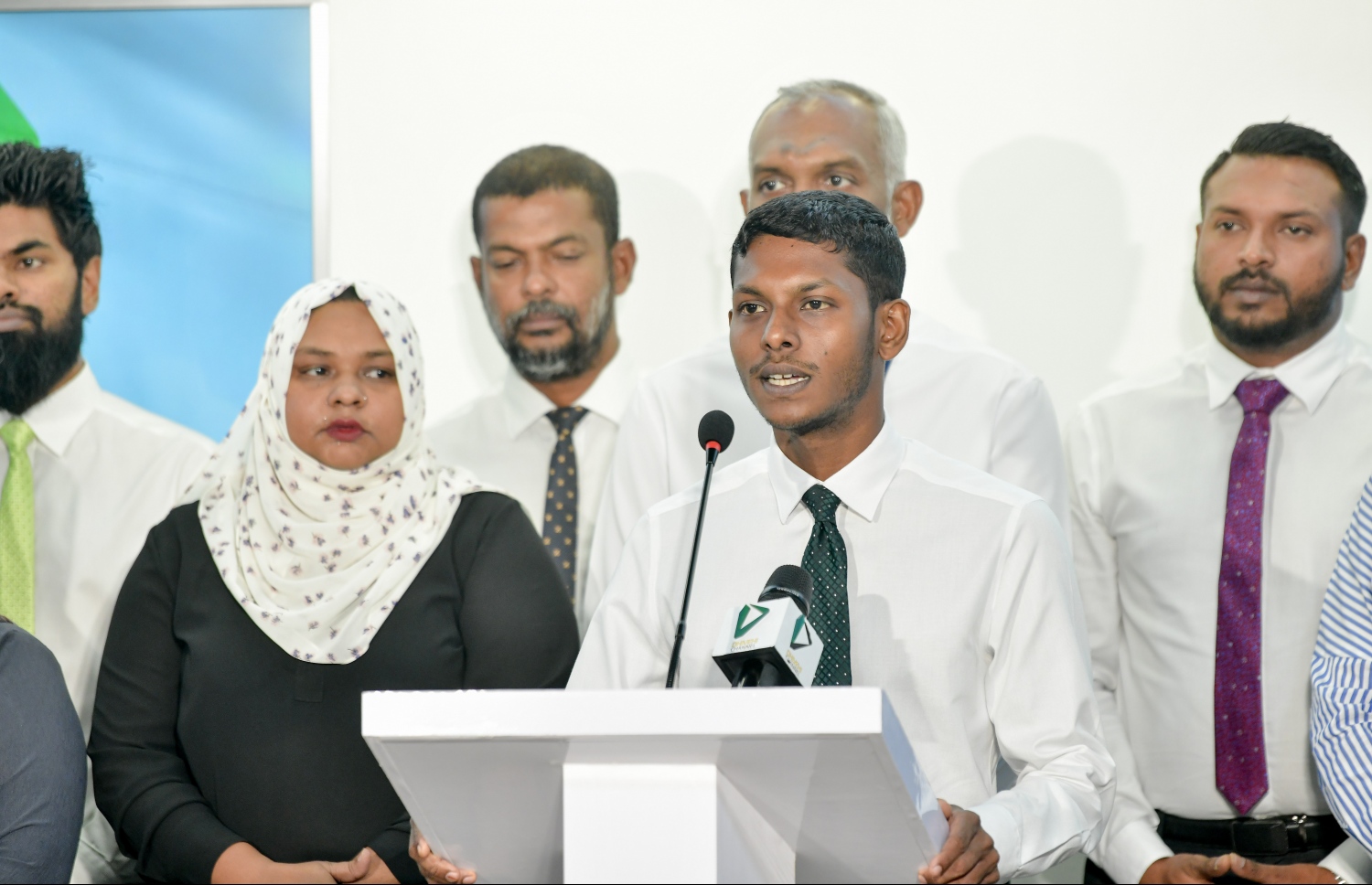 އާ ސިޓީ ކައުންސިލަށް އެއް އަހަރު ފުރުން ފާހަގަކުރަން މިއަދު ބޭއްވި ނިއުސް ކޮންފަރެންސްގައި ގަލޮޅު އުތުރު ދާއިރާގެ މެމްބަރު ސައިފު ވާހަކަދައްކަވަނީ.-- ފޮޓޯ: ނިޝާން އަލީ/ މިހާރު