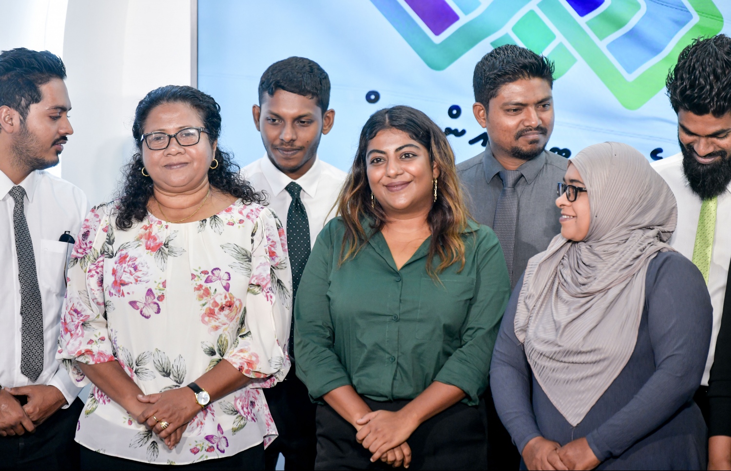 އާ ސިޓީ ކައުންސިލަށް އެއް އަހަރު ފުރުން ފާހަގަކުރަން މިއަދު ބޭއްވި ނިއުސް ކޮންފަރެންސްގައި އެ ކައުންސިލްގެ ބައެއް މެމްބަރުން ބައިވެރިވަނީ.-- ފޮޓޯ: ނިޝާން އަލީ/ މިހާރު