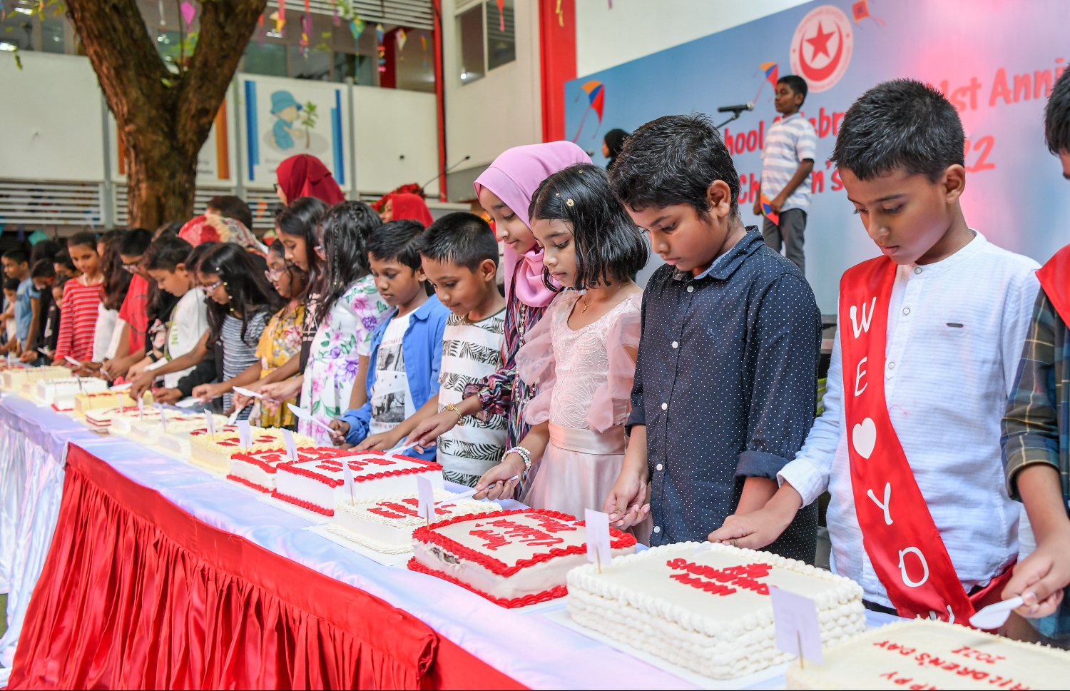 އިސްކަންދަރު ސްކޫލުގެ އަހަރީ ދުވާހާއި ކުޑަކުދިންގެ ދުވަސް ފާހަގަކުރުން