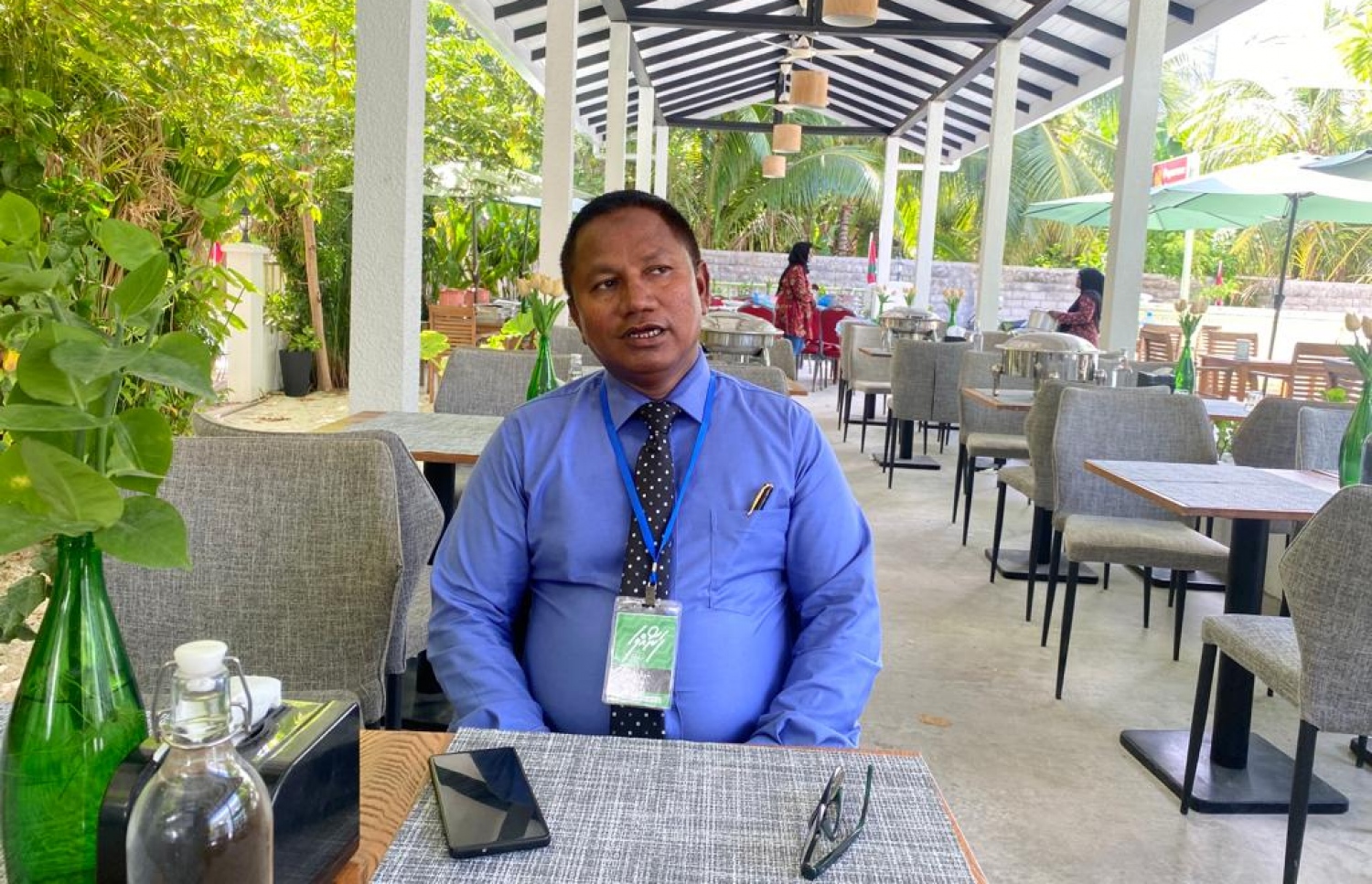 ކައުންސިލްގެ ރައީސް ޝައުކަތު "މިހާރު"އާ ވާހަކަ ދައްކަވަނީ. -- ފޮޓޯ | މިހާރު