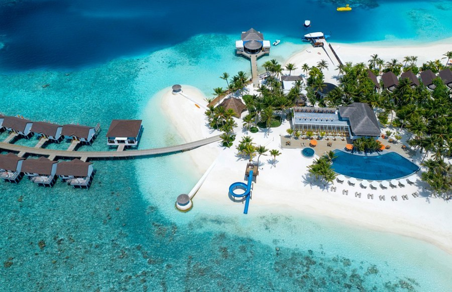 އާއިލާފުއްޓަށް ވެލާނާ އިންޓަނޭޝަނަލް އެއާޕޯޓުން 15 މިނެޓްގެ ތެރޭގައި ދެވޭނެ--ފޮޓޯ:އެޓްމޯސްފިއާ