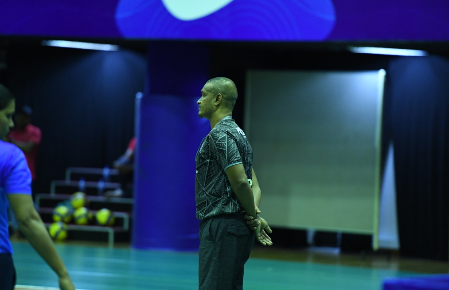 އެސޯސިއޭޝަން ކަޕް މެޗެއްގެ ތެރެއިން ނަދީމް: އެނބުރި ކޯޗިން އަށް އައިސް އޭނާ އަށް ކުރެވުނީ ތަފާތު ދެ ތަޖުރިބާއެއް --- ފޮޓޯ: ޝާފީ