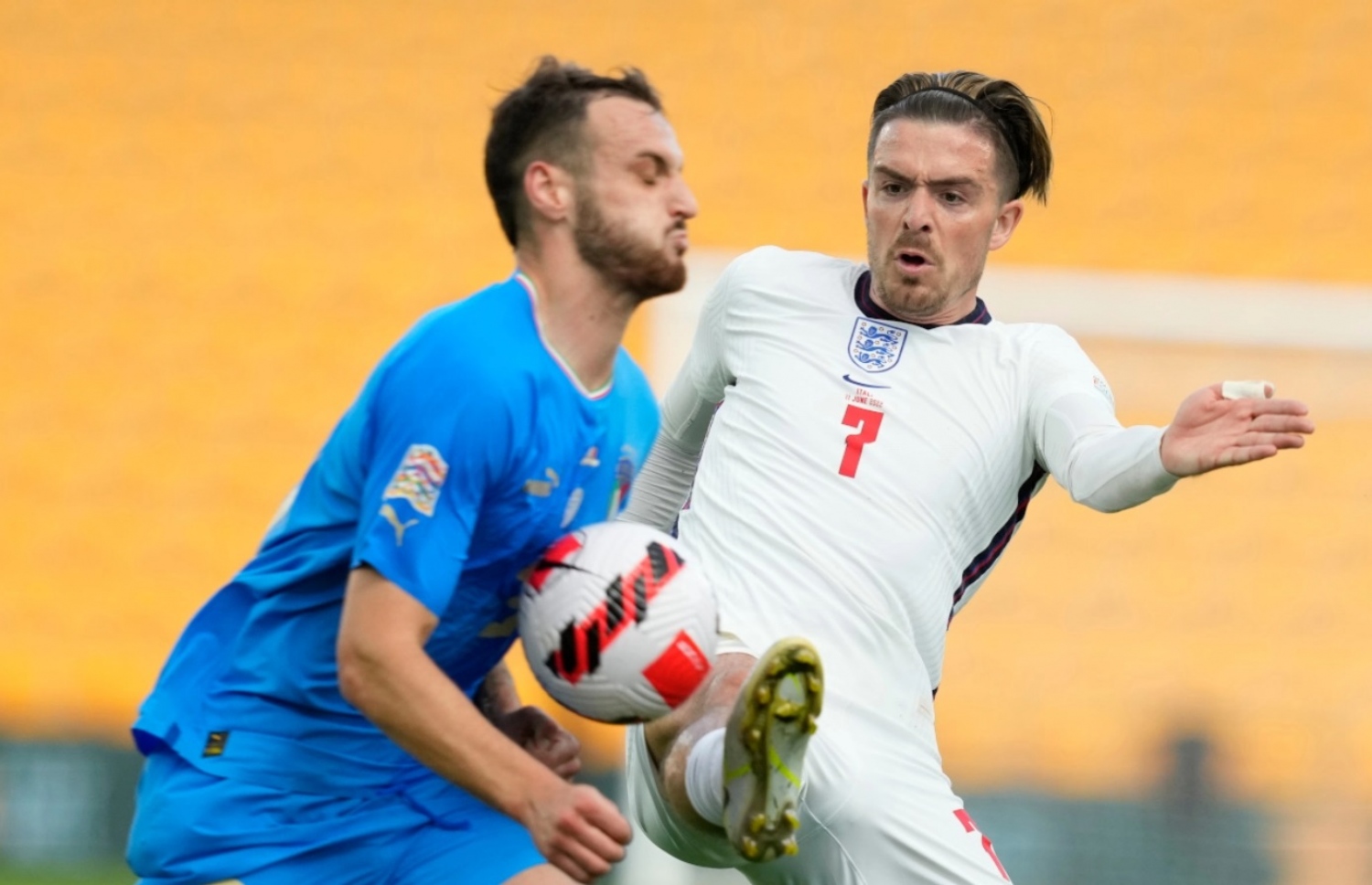 އިންގްލެންޑާ ދެކޮޅަށް އިޓަލީ ކުޅުނު މެޗުގައި ގާޓީ (ވ): އޭނާ ބުނީ މެޗު ކުޅޭކަން އިޝާރާތެއް ލިބުނު ހިސާބުން އޭނާ ރަނގަޅަށް ނުނިދާކަމަށް --- ފޮޓޯ: ގެޓީ އިމޭޖަސް