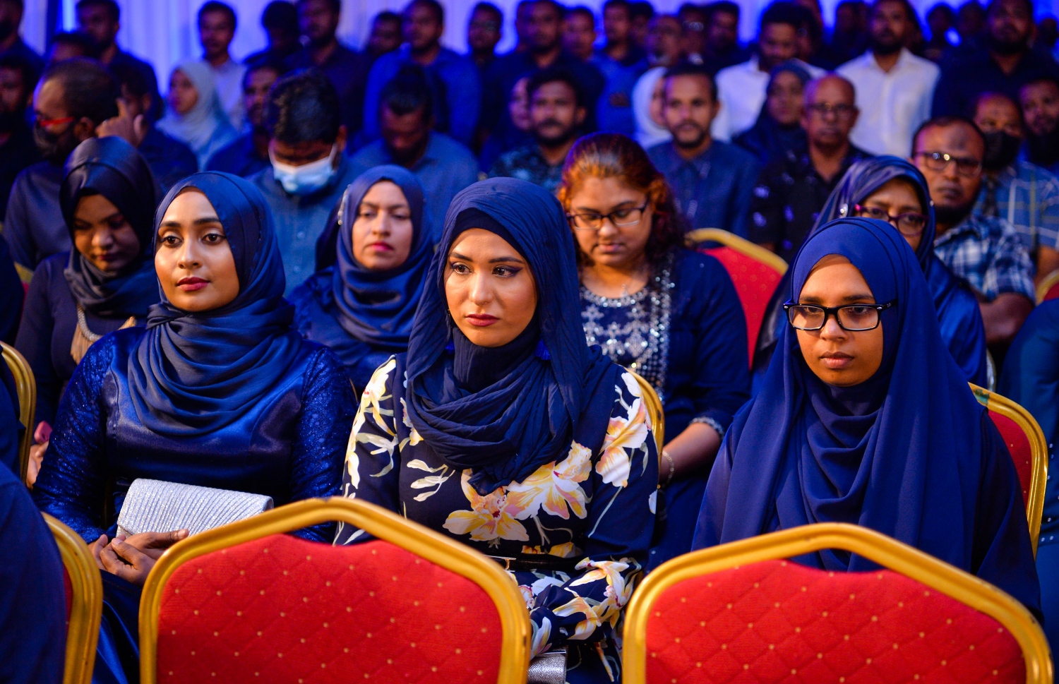 ސްޓެލްކޯގެ 25 ވަނަ އަހަރީ ދުވަސް ފާހަގަ ކުރުމަށް ދަރުބާރުގޭގައި ބޭއްވި ޖަލްސާގައި އެ ކުންފުނީގެ ބައެއް މުވައްޒަފުން ބައިވެރިވަނީ--. ފޮޓޯ: ރައީސް އޮފީސް