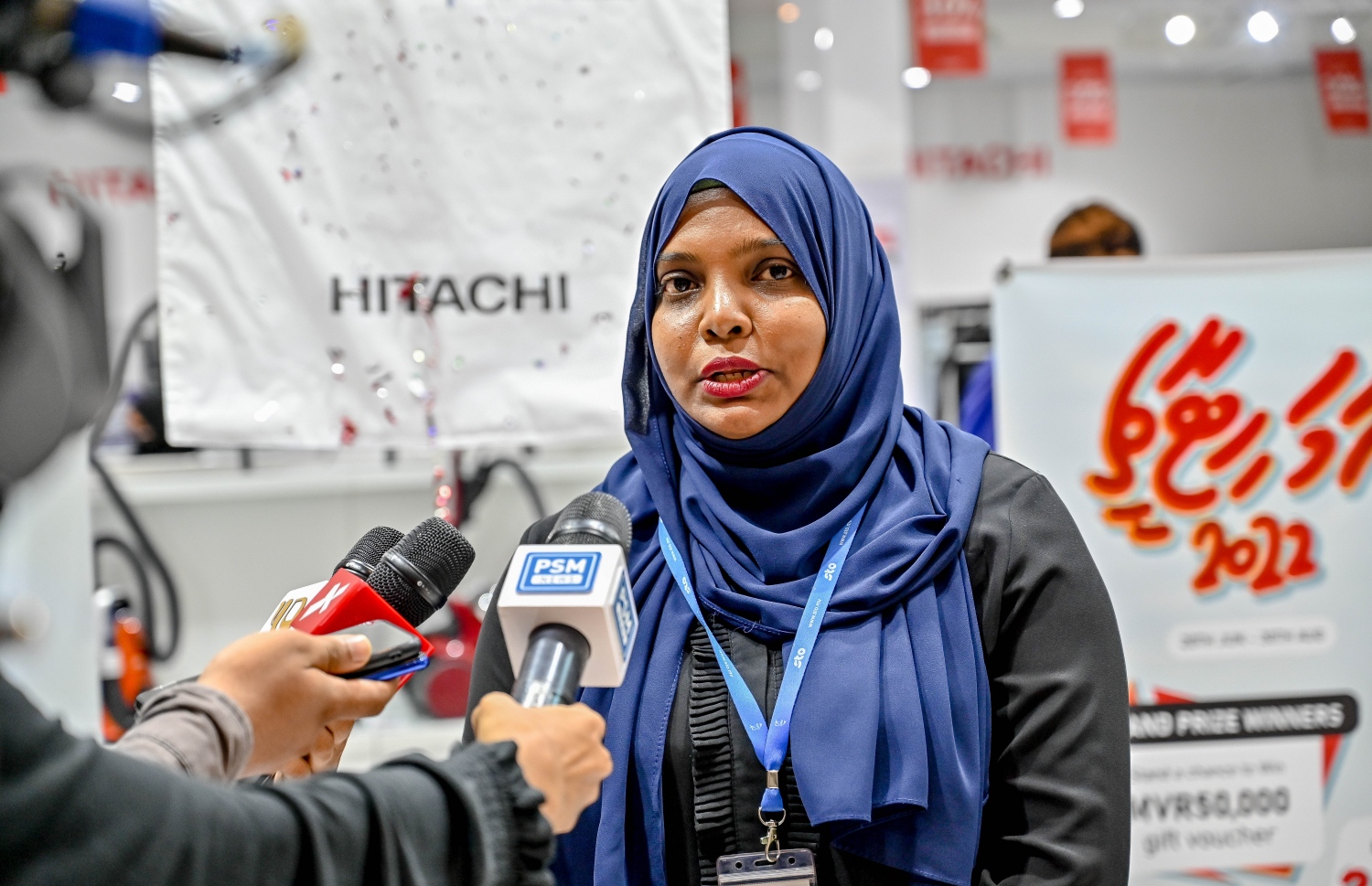 އެސްޓީއޯގެ ސޭލްސް އެސޯސިއޭޓް އައިޝަތު ނަޒާހަތު ޕްރޮމޯޝަނާ ބެހޭ ގޮތުން މީޑިއާތަކަށް މައުލޫމާތު ދެއްވަނީ ---ފޮޓޯ: ނިޝާން އަލީ | މިހާރު