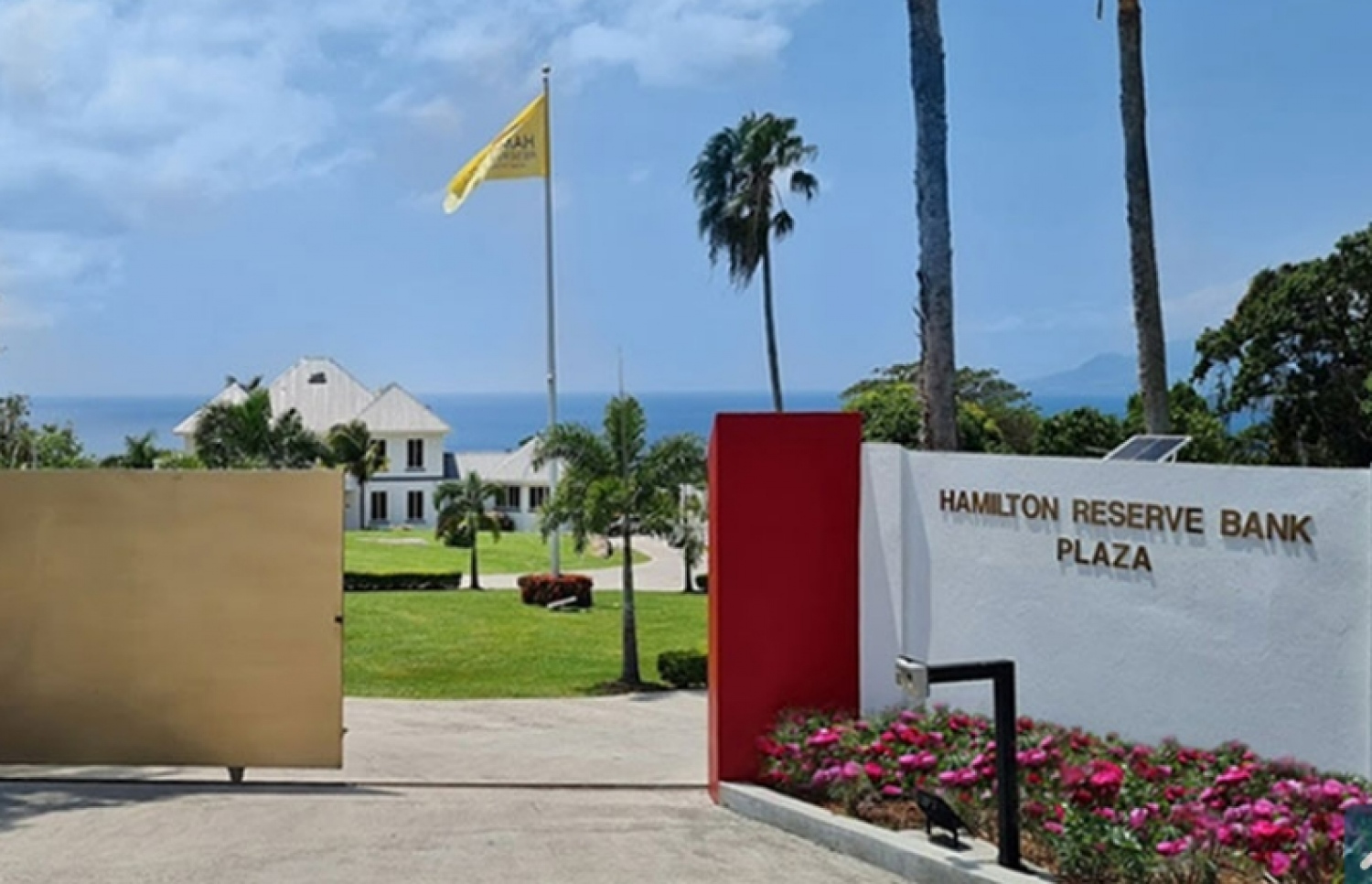 ލަންޑަންގެ ހެމިލްޓަން ރިޒާވް ބޭންކް ---ފޮޓޯ: ހެމިލްޓަން ރިޒާވް ބޭންކް