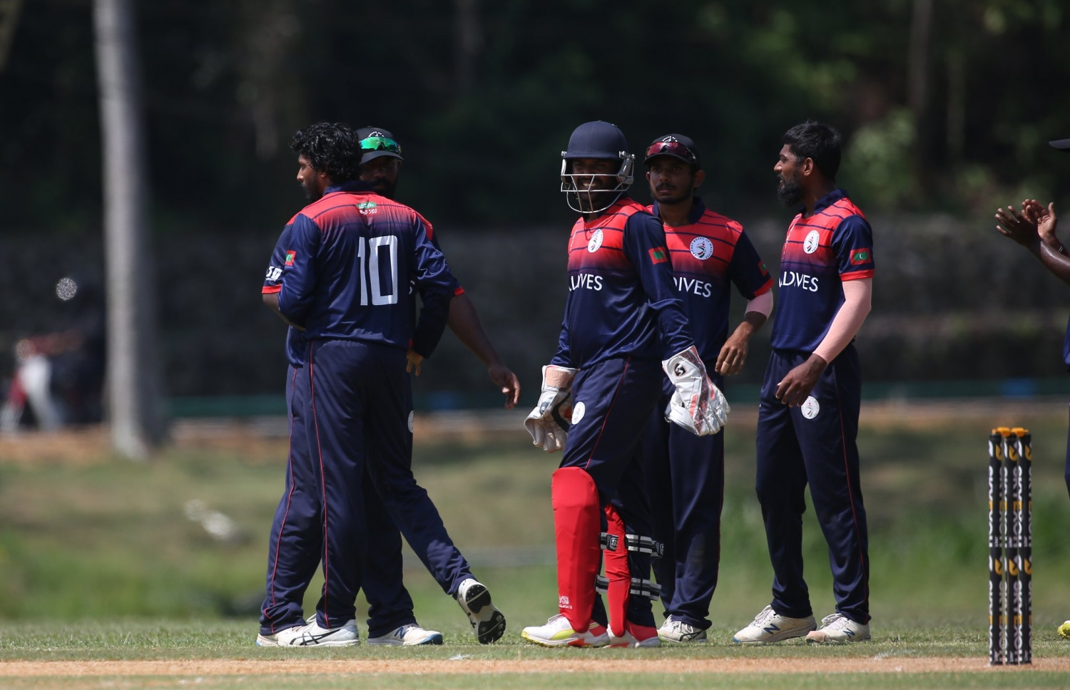 ބޫޓާނާ ދެކޮޅަށް ރާއްޖޭން ކުޅުނު މެޗުގެ ތެރެއިން.-- ފޮޓޯ: މެލޭޝިއާ ކްރިކެޓް އެސޯސިއޭޝަން