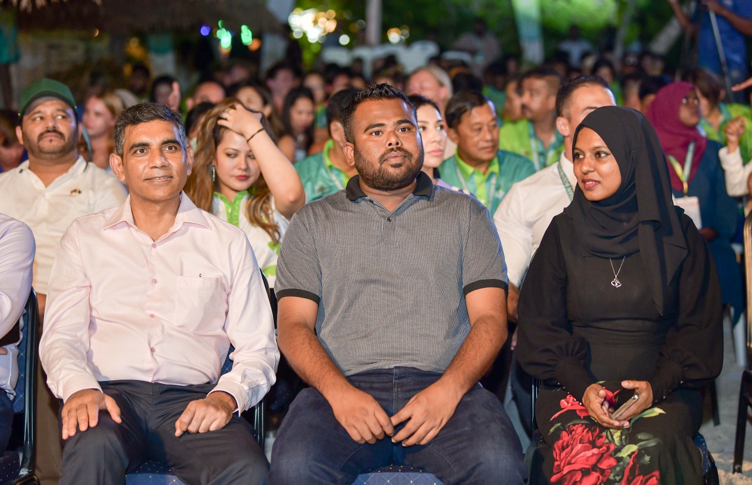 ރާއްޖޭގައި ބާއްވާ އޭޝިއާގެ ބޮޑީ ބިލްޑިން އަދި ފިޒިކް ސްޕޯޓްސް ޗެމްޕިއަންޝިޕް އިފުތިތާހު ކުރުމަށް ކ. މާފުށީގެ ބީޗް ސަރަހައްދުގައި ބޭއްވި ހަފުލާގައި ބައިވެރިވި ބައެއް މީހުން.--- ފޮޓޯ: ނިޝާން އަލީ/މިހާރު