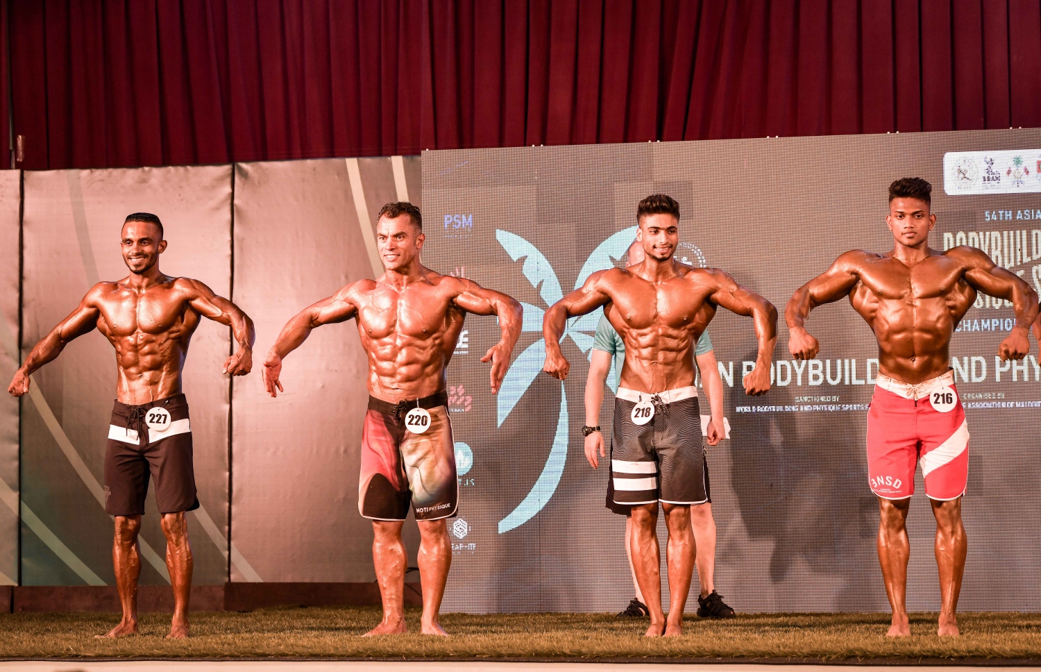 ރާއްޖޭގައި މިއަދު ފެށި އޭޝިއާގެ ބޮޑީ ބިލްޑިން ޗެމްޕިއަންޝިޕްގައި މިއަދު ކުރިއަށް ގެންދިޔަ އިވެންޓެއްގައި ރާއްޖޭގެ އަލީ ސިޔާމް ވާދަކުރަނީ: އޭނާ ވަނީ އެ ކެޓެގަރީން ފަސްވަނަ ވަނަ ހޯދާފައި.--- ފޮޓޯ: ނިޝާން އަލީ/މިހާރު