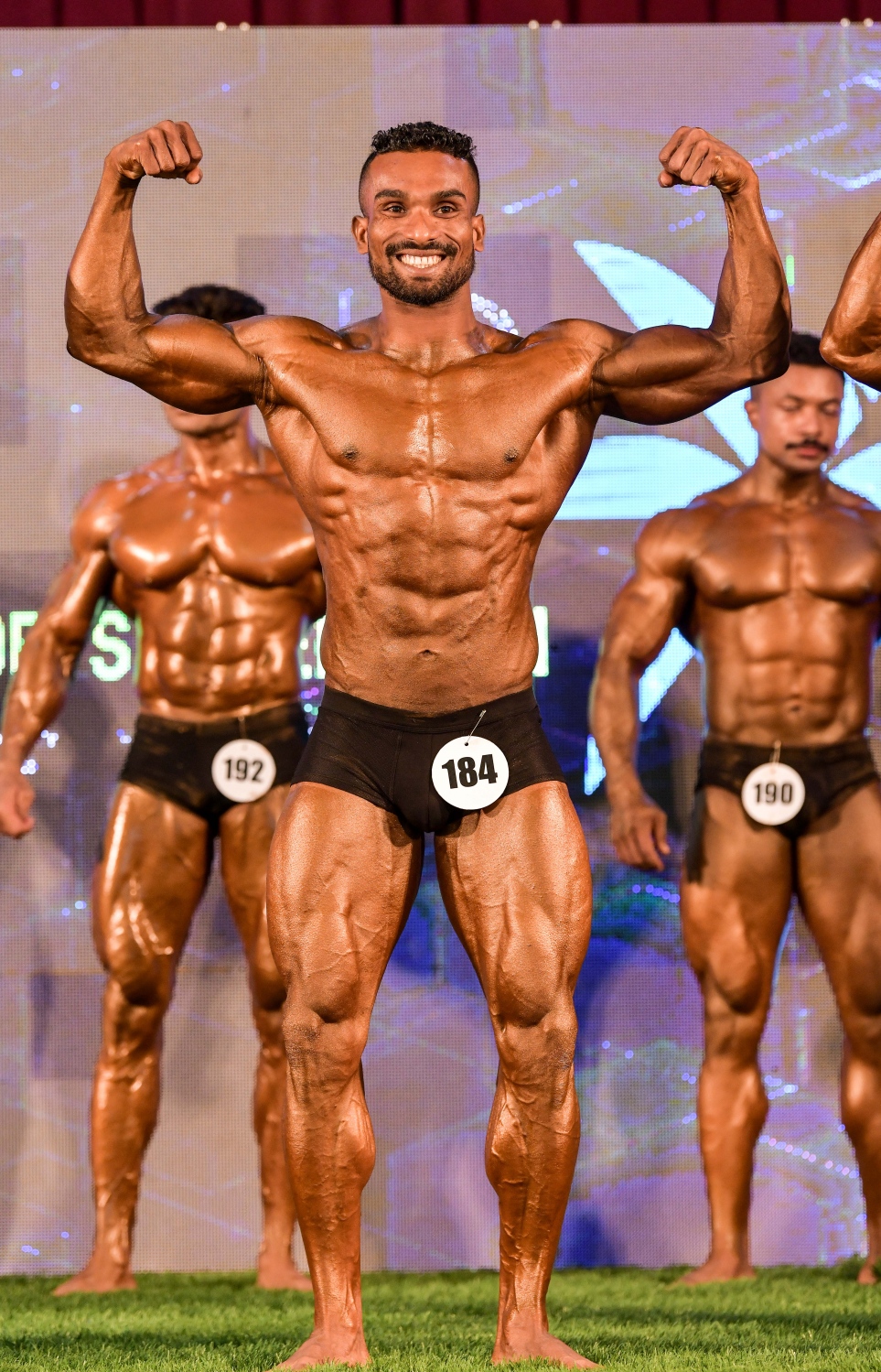 އޭޝިއަން ބޮޑީ ބިލްޑިން ޗެމްޕިއަންޝިޕްގައި ދިވެހި އެތުލީޓަކު އޭނާގެ ހަށިގަނޑު މިއަދު ޖަޖުންނަށް ދައްކާލަނީ.--- ފޮޓޯ: ނިޝާން އަލީ/މިހާރު