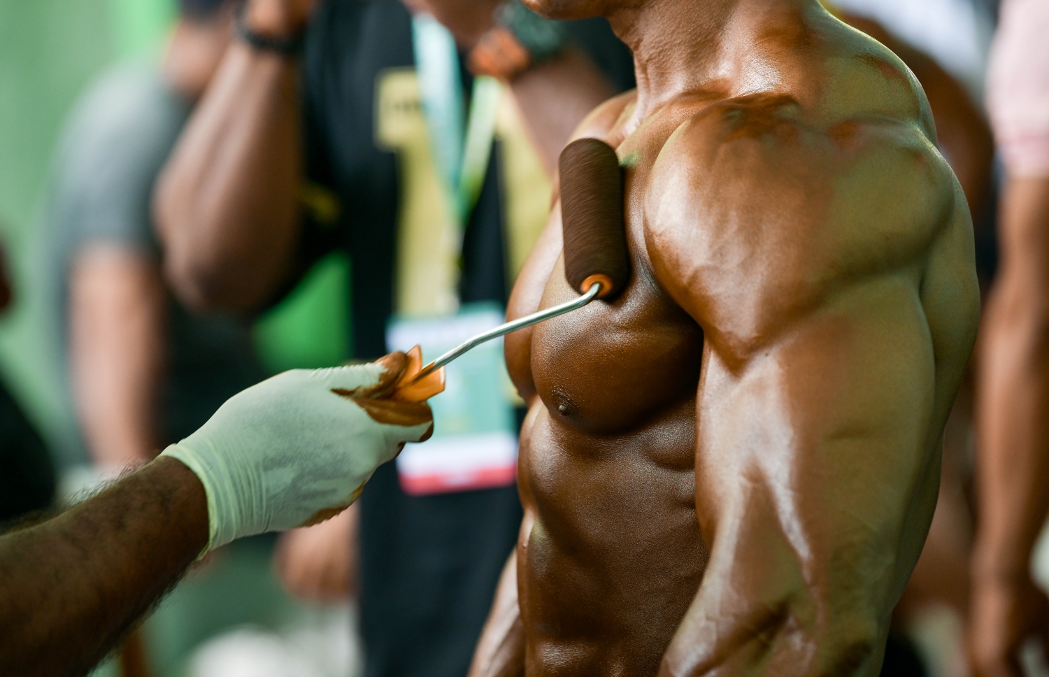 އޭޝިއަން ބޮޑީ ބިލްޑިން ޗެމްޕިއަންޝިޕްގައި ވާދަކުރުމަށް ދިވެހި އެތުލީޓަކު މިއަދު ތައްޔާރުވަނީ: މިހާތަނަށް މި މުބާރާތުގައި ދިވެހި އެތުލީޓުން ވަނީ ބޮޑު ކާމިޔާބީއެއް ހޯދާފައި.--- ފޮޓޯ: ނިޝާން އަލީ/މިހާރު