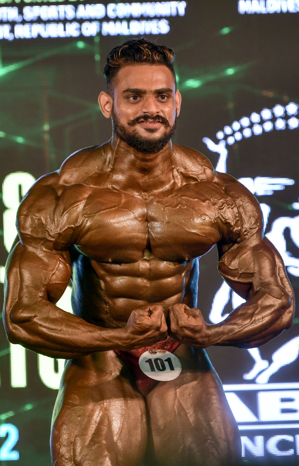 އޭޝިއަން ބޮޑީ ބިލްޑިން ޗެމްޕިއަންޝިޕްގެ ފައިނަލް އިވެންޓުގައި އެތުލީޓަކު ވާދަކުރަނީ.--- ފޮޓޯ: ނިޝާން އަލީ/މިހާރު