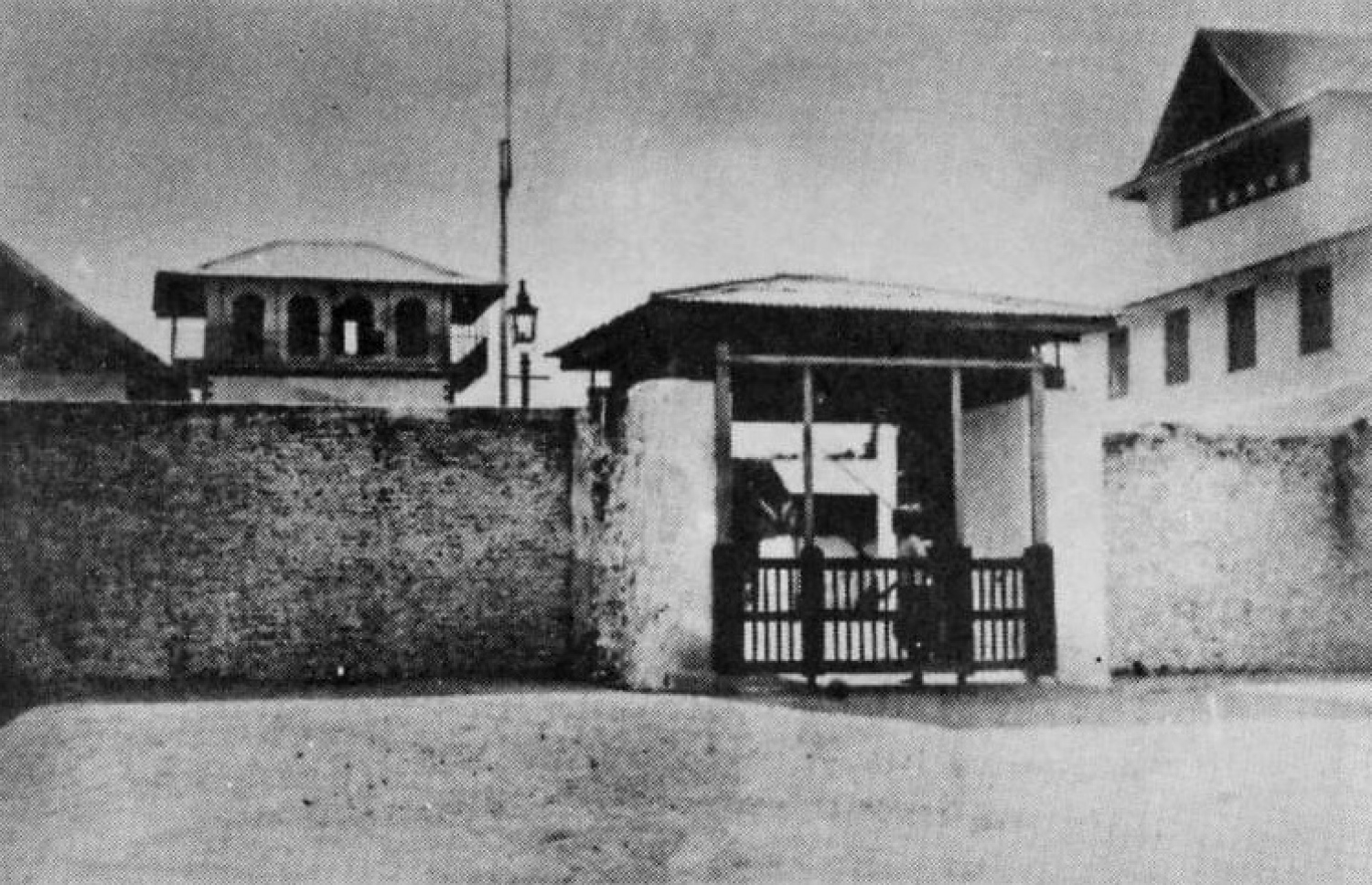 ބޮޑުގަނޑުވަރުގެ މެދުމާ ދޮރާށި