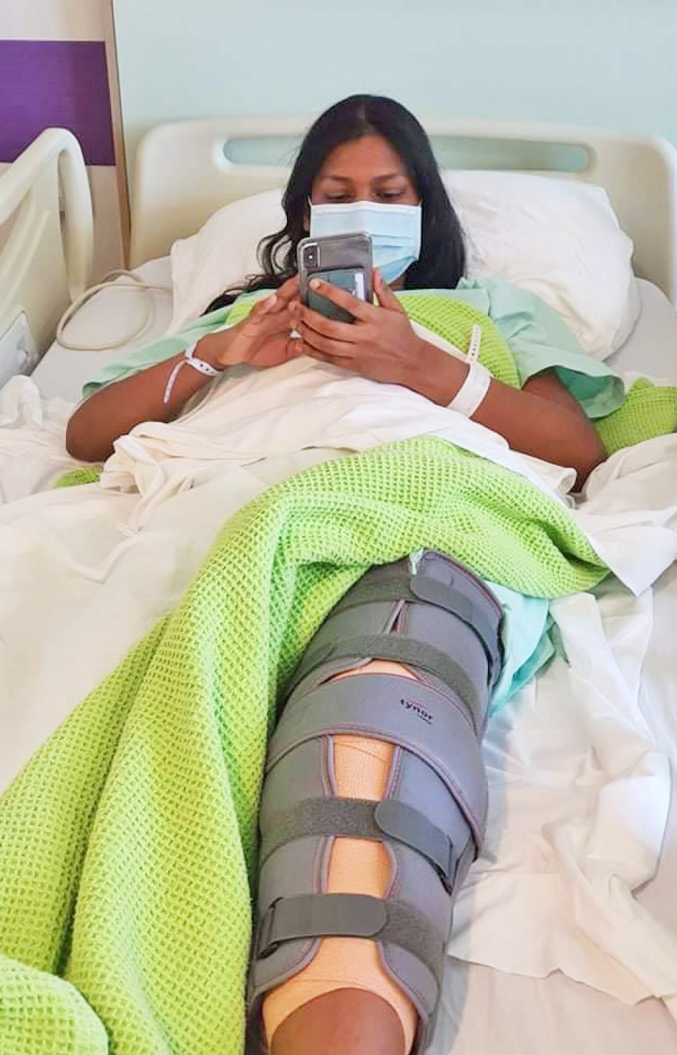 ރަބާބްގެ ކަކޫ ސާޖަރީ ކުރުމަށް ފަހު ޓްރީ ޓޮޕްގައި އެޑްމިޓް ކޮށްފައި ---ފޮޓޯ: ޓްރީ ޓޮޕް ހޮސްޕިޓަލް