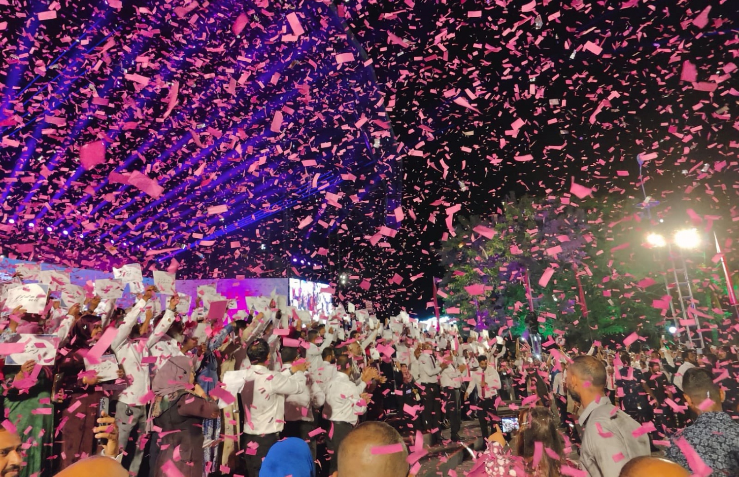 އަންނަ އަހަރުގެ ރިޔާސީ އިންތިހާބުގައި ޕީޕީއެމްގެ ޓިކެޓް ޔާމީނަށް މިރޭ އަރުވަނީ.---ފޮޓޯ: ޕީޕީއެމް