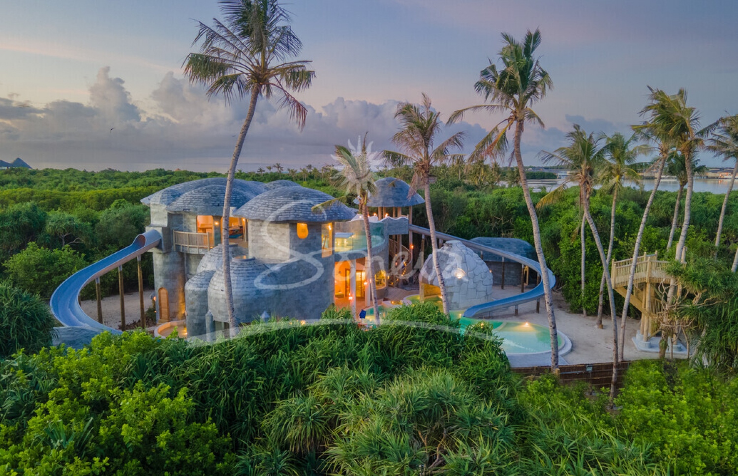 ސޮނެވާ ޖާނީ ގައި ހުޅުވި "ދަ ޑެން": ގިނަ ކުޅިވަރުތަކާއި ތަޖުރިބާތަކެއް ލިބޭ ގޮތަށް ކުޑަކުދިންނަށް ހާއްސަކޮށްފައިވާ ބިމެއް-- ފޮޓޯ: ސޮނޭވާ