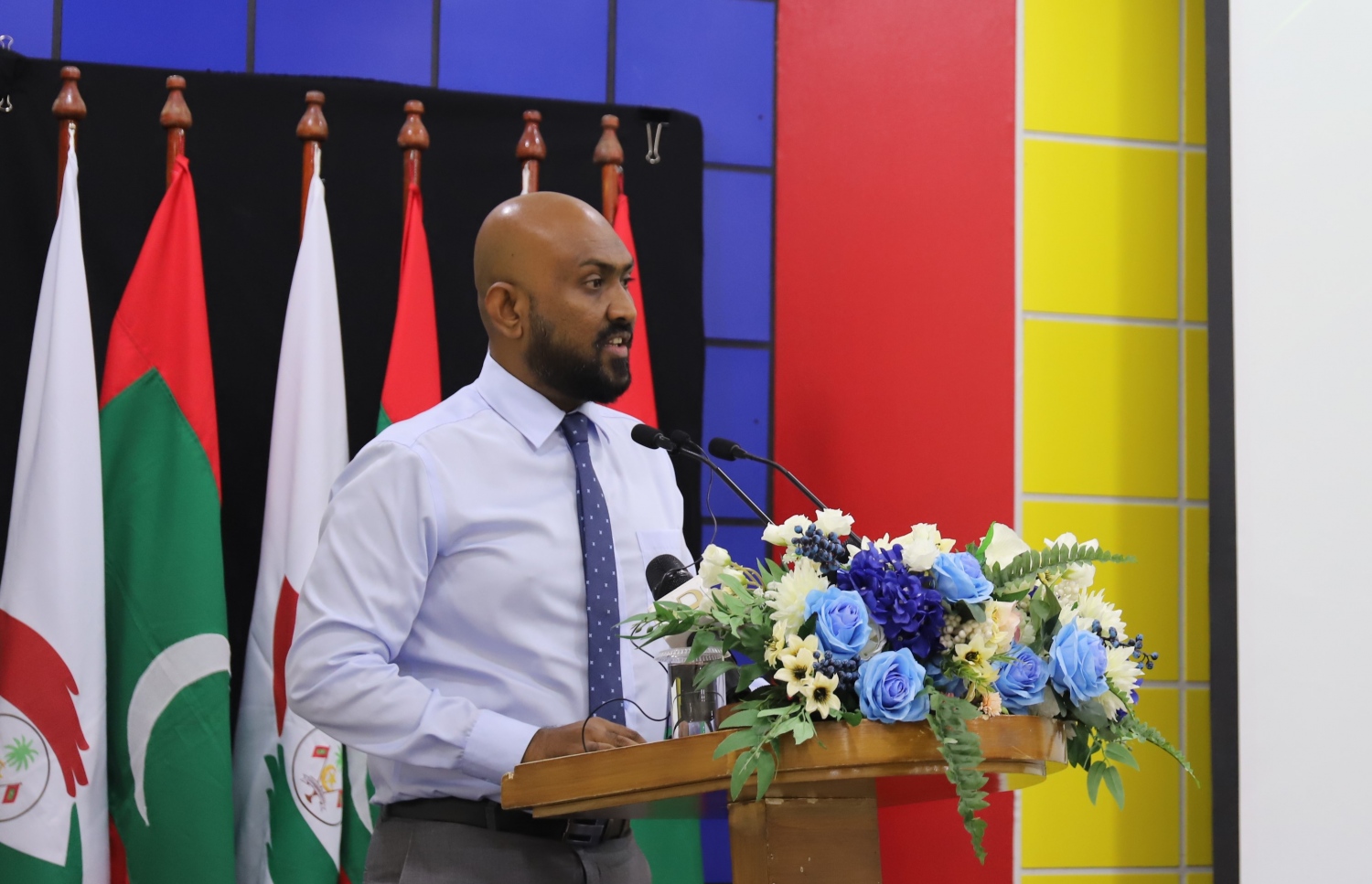 އޭސީސީގެ ރައީސް އާދަމް ޝާމިލް ވާހަކަ ދައްކަވަނީ: ކުށްކޮށްގެން ހޯދާ ފައިސާ އާއި މުދާ އަނބުރާ ދައުލަތަށް ހޯދޭނެ އެކަށީގެންވާ ނިޒާމެއް މިހާރު ގާއިމްވެފައި ނެތް ކަމަށް ވިދާޅުވި.