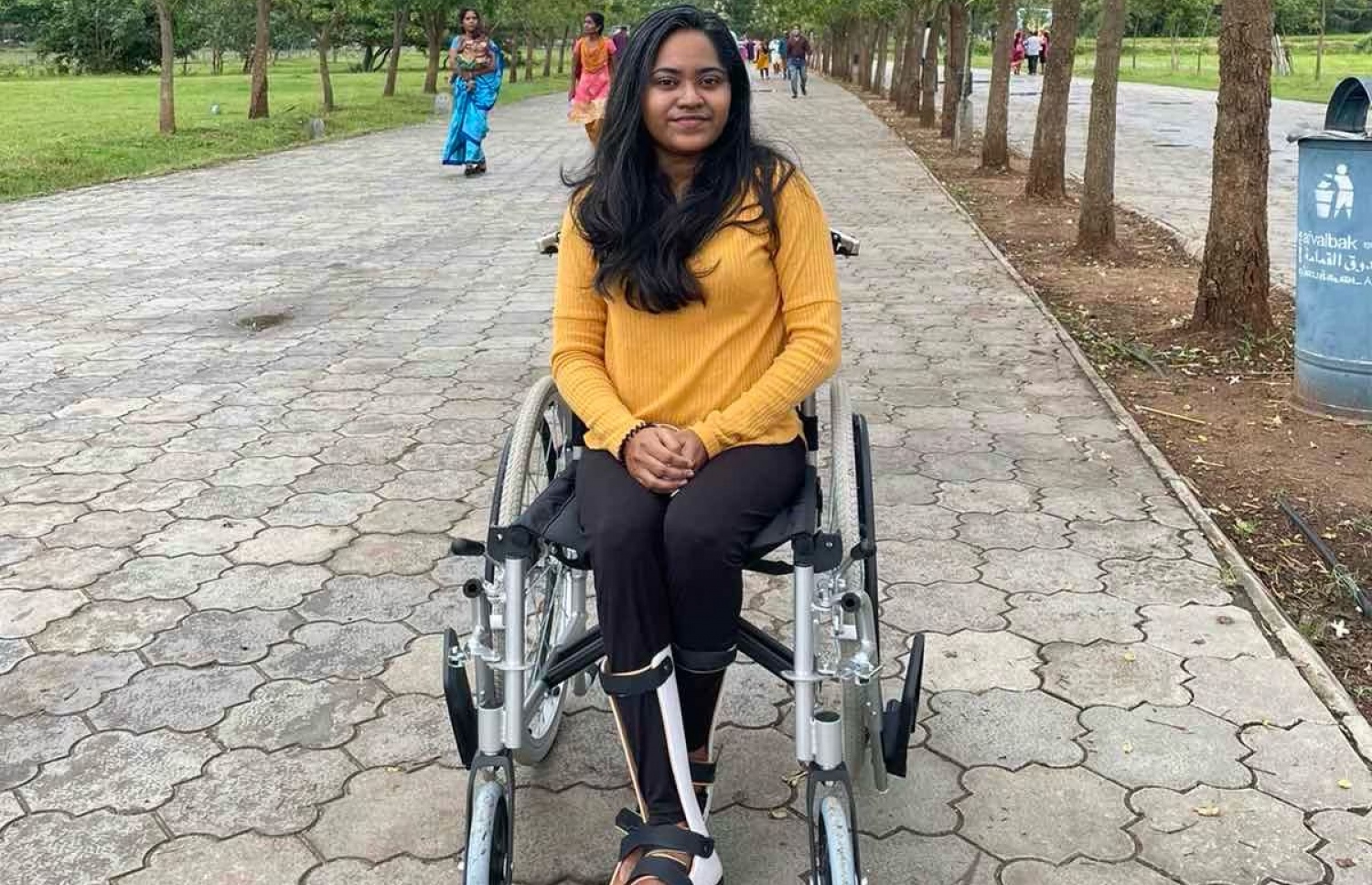 ޝަފާ، އިންޑިއާއަށް ފަރުވާއަށް ގޮސް އުޅުނުއިރު.