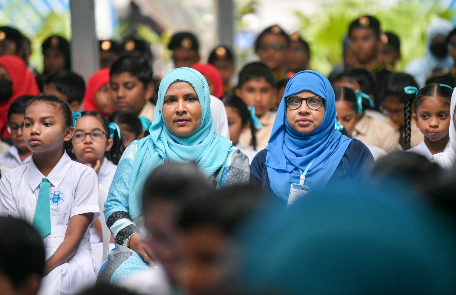 ހުޅުމާލޭގެ ދެވަނަ ފިޔަވަހީގެ ފުރަތަމަ ސްކޫލްގައި ކިޔަވައިދޭ ބައެއް ޓީޗަރުން: އެ ސްކޫލުގައި މިހާރު 47 ޓީޗަރުން ކިޔަވައިދޭނެ.--- ފޮޓޯ: ފަޔާޒު މޫސާ | މިހާރު