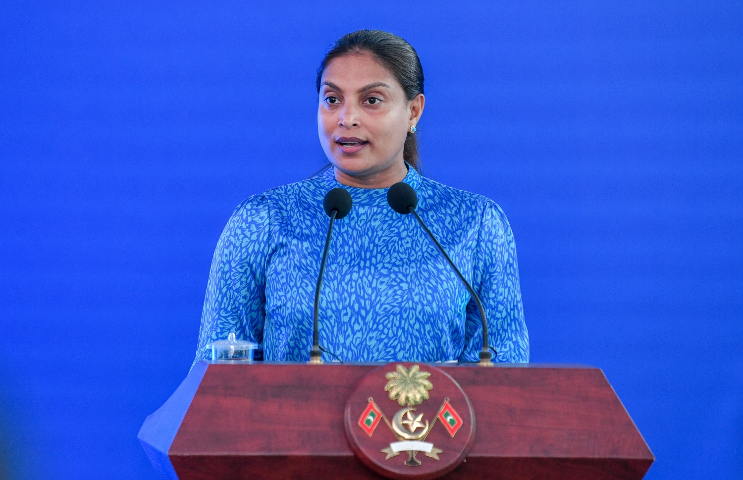 ހުޅުމާލޭގެ ދެވަނަ ފިޔަވަހީގެ ފުރަތަމަ ސްކޫލް، ކާމިލް ދީދީ ޕްރައިމަރީ ސްކޫލް ހުޅުވުމަށް ބޭއްވި ރަސްމިއްޔާތުގައި އެޑިއުކޭޝަން މިނިސްޓަރު އާއިޝަތު އަލީ ވާހަކަ ދައްކަވަނީ.--- ފޮޓޯ: ފަޔާޒު މޫސާ | މިހާރު