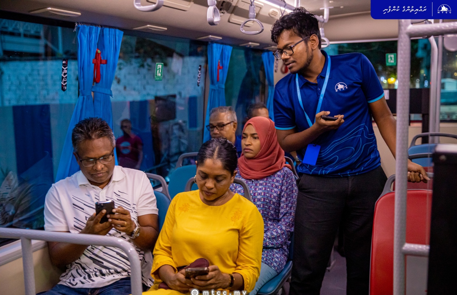 މިނީ ބަހުގެ ޓެސްޓް ދަތުރެއްގައި އެމްޓީސީސީގެ ސީއީއޯ އާދަމް އާޒިމް ބައިވެރިވެވަޑައިގަންނަވަނީ ---ފޮޓޯ: އެމްޓީސީސީ