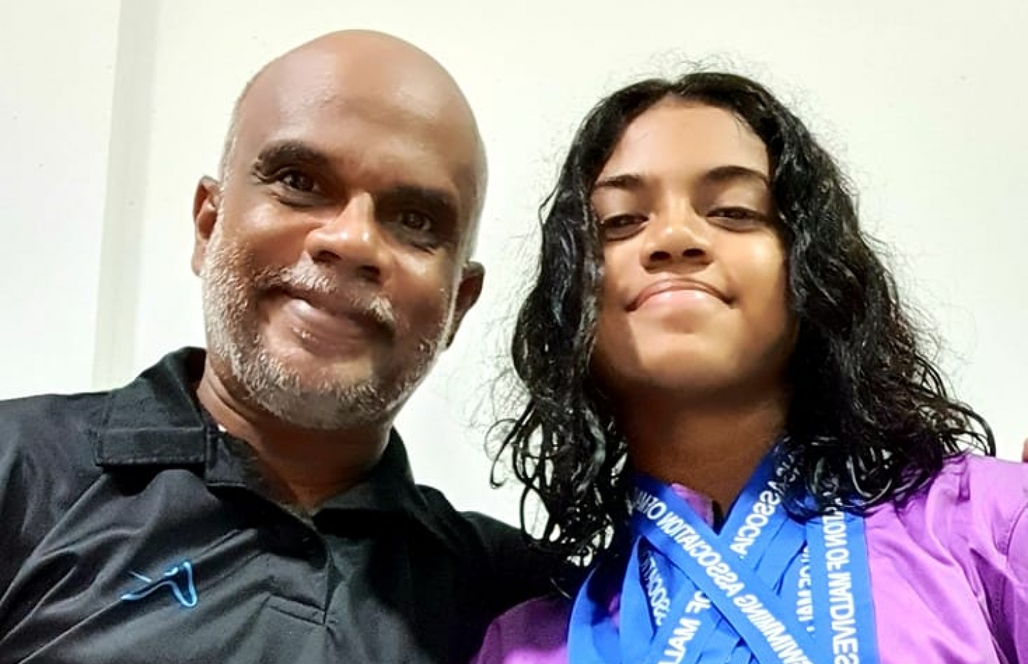 ހަނާން އާއި އޭނާގެ ބައްޕަ ޑރ. ހުސައިން ހަލީމް