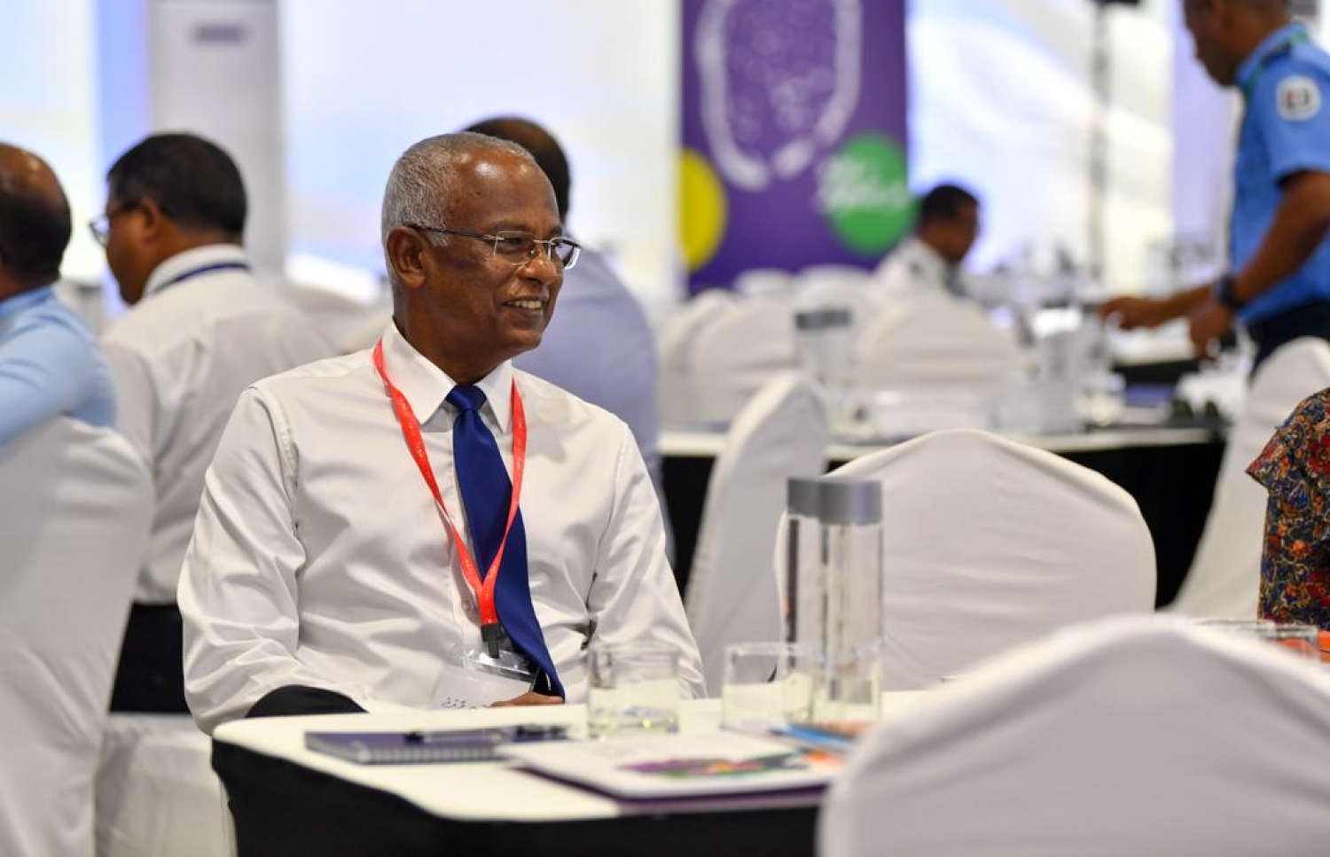 ކައުންސިލްތަކަށް އަމާޒުކޮށްގެން ގެންދާ ވިއަވަތި ކޮންފަރެންސްގައި ރައީސް އިބްރާހިމް މުހައްމަދު ސޯލިހު ބައިވެރިވެވަޑައިގަންނަވަނީ.--. ފޮޓޯ: ރަައީސް އޮފީސް