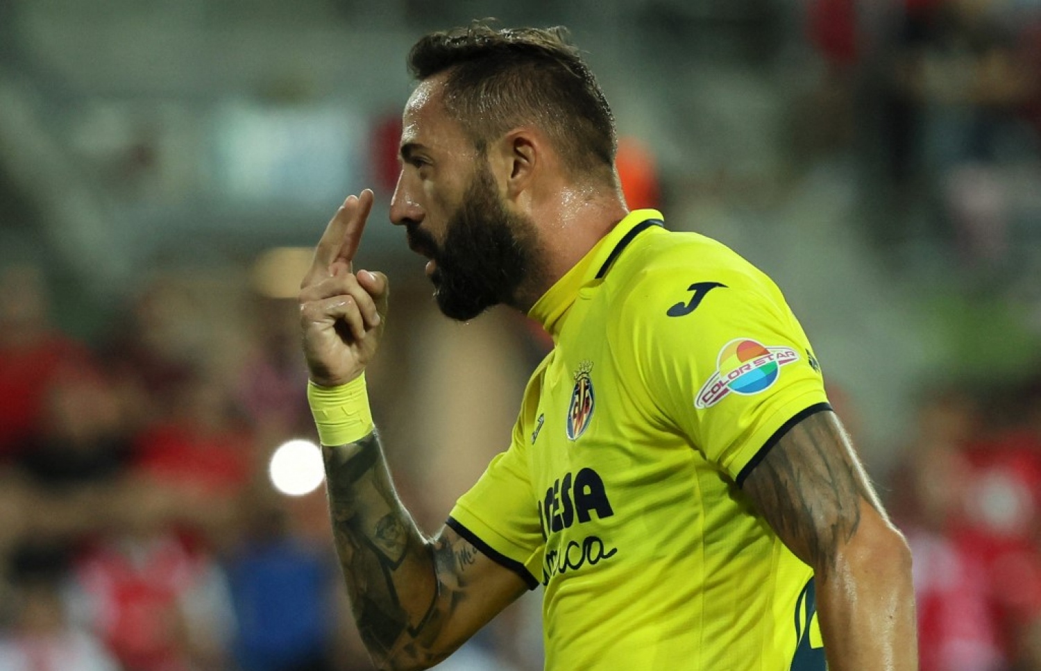 މޮރާލެސް ވިޔަރެއާލަށް ފުރަތަމަ ފަހަރަށް ލީޑު ނަގައިދިނުމަށް ފަހު. -- ފޮޓޯ: އޭއެފްޕީ