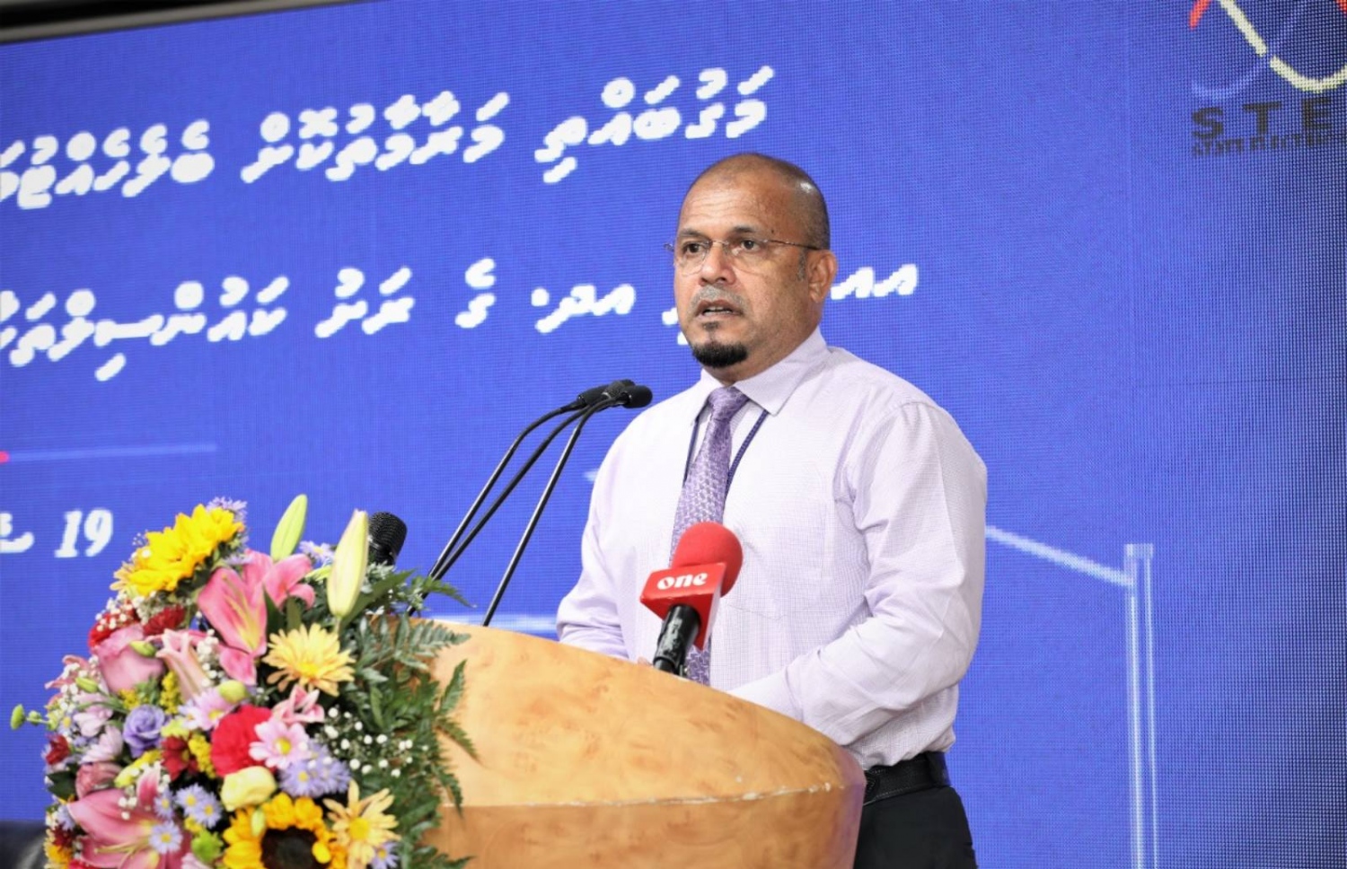 މިއަދުގެ ރަސްމިއްޔާތުގައި ސްޓެލްކޯގެ މެނޭޖިން ޑިރެކްޓަރު އަހްމަދު ޝަރީފް ވާހަކަދައްކަވަނީ ---ފޮޓޯ: ސްޓެލްކޯ