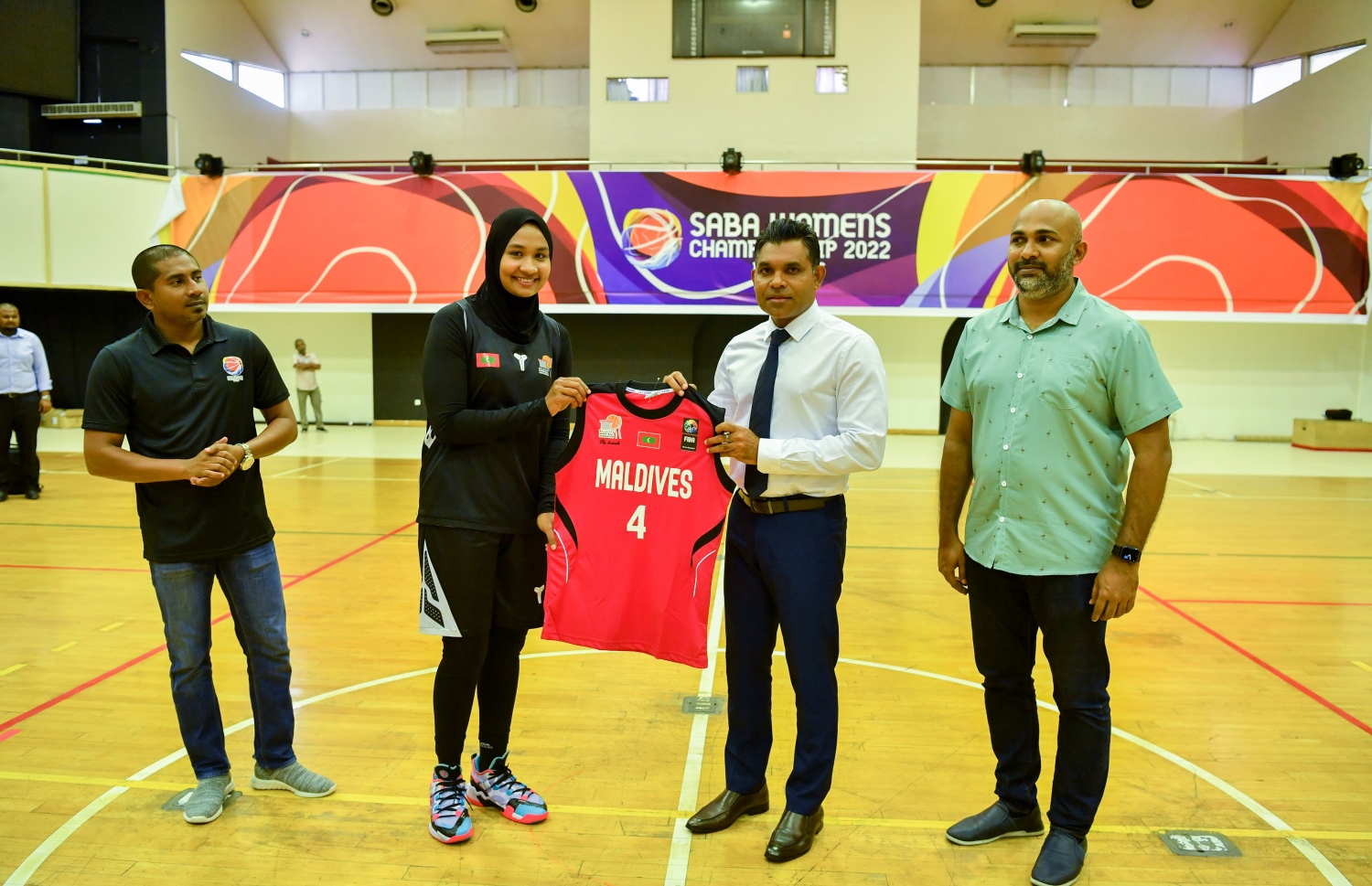 ނައިބު ރައީސް ފައިސަލް ނަސީމް ގައުމީ ޓީމާ ބައްދަލު ކުރުމަށް އިއްޔެ ބޭއްވި ރަސްމިއްޔާތުގެ ތެރެއިން