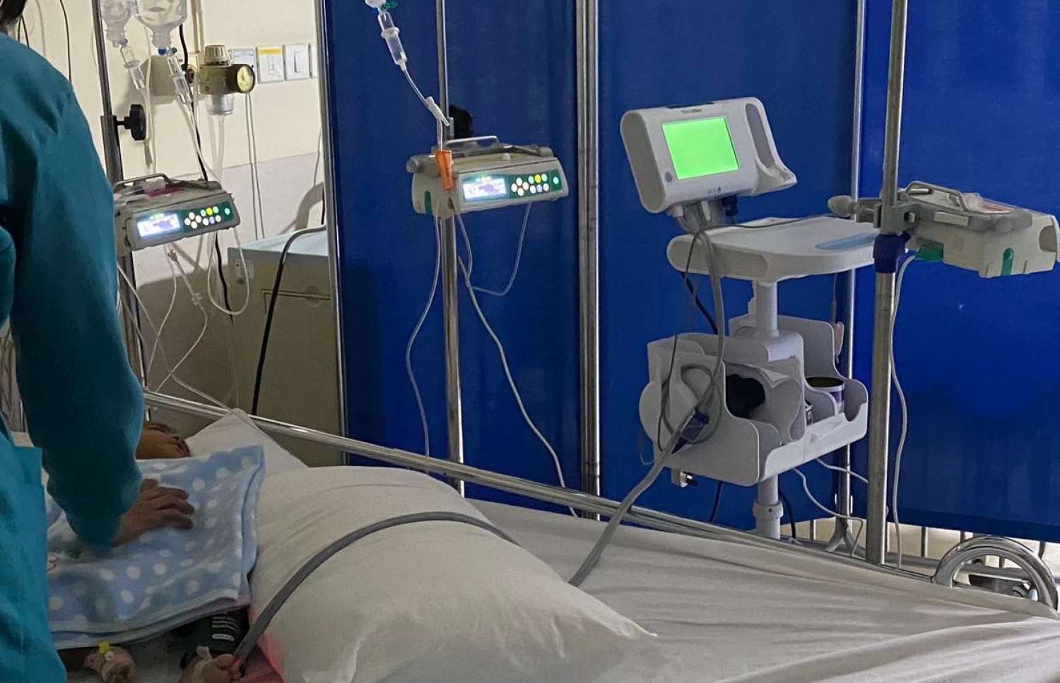 އަދްޔާން އައިޖީއެމްއެޗުގައި އެޑްމިޓްކޮށް ފަރުވާދެނީ.